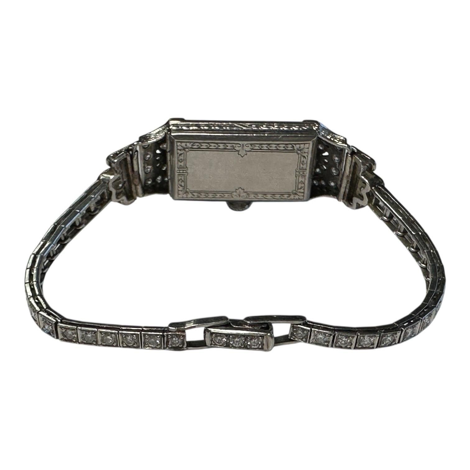  Art Deco Platinum 3.50Ct Diamond Watch VS-F 18-Jewell Manual Wind Pour femmes 