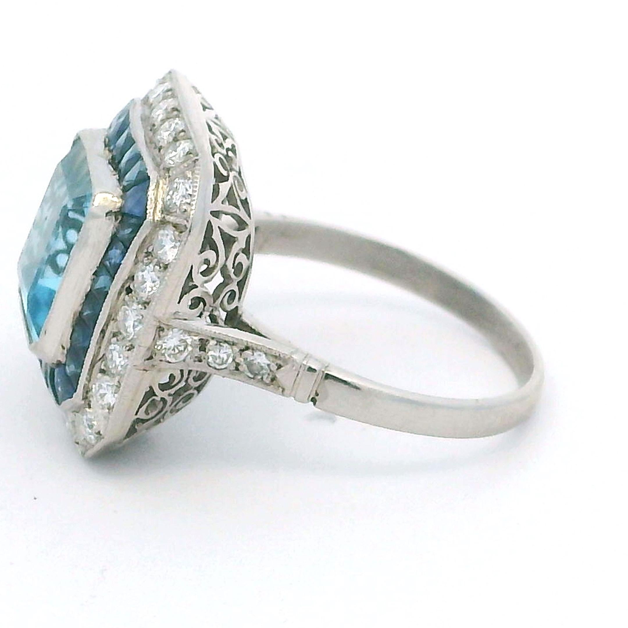 Bague art déco en platine 5.00 ct aigue-marine, diamant et saphir taille calibre en vente 3