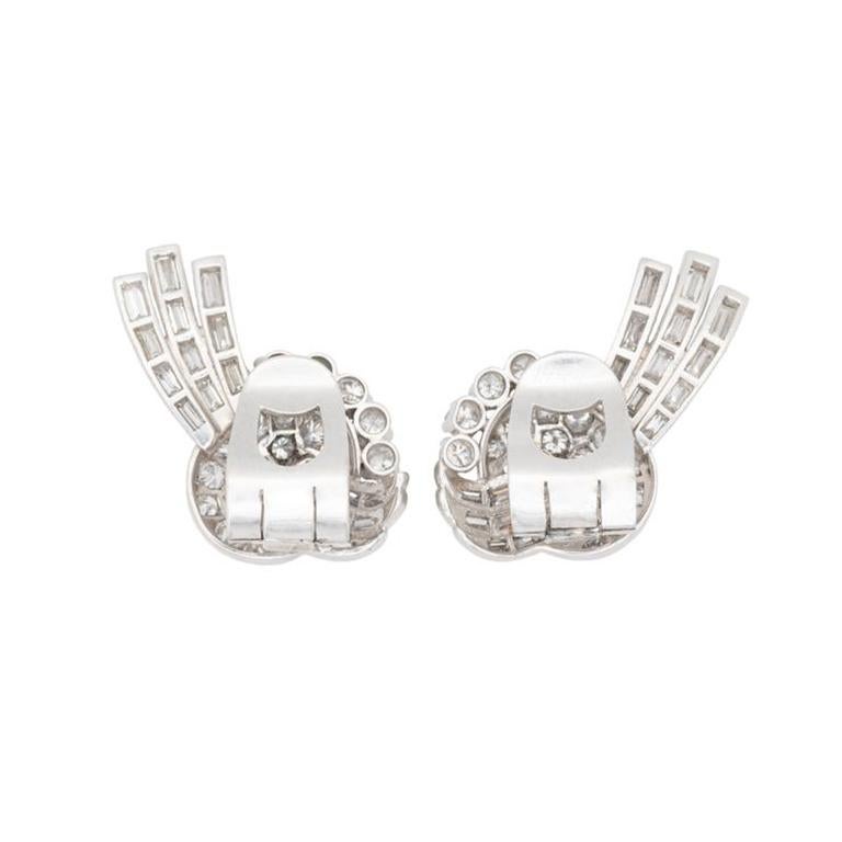 Art Deco Platinum 5.0 Carat Mixed Cut Diamond Comet Earrings, circa 1920s In Good Condition In New York, NY