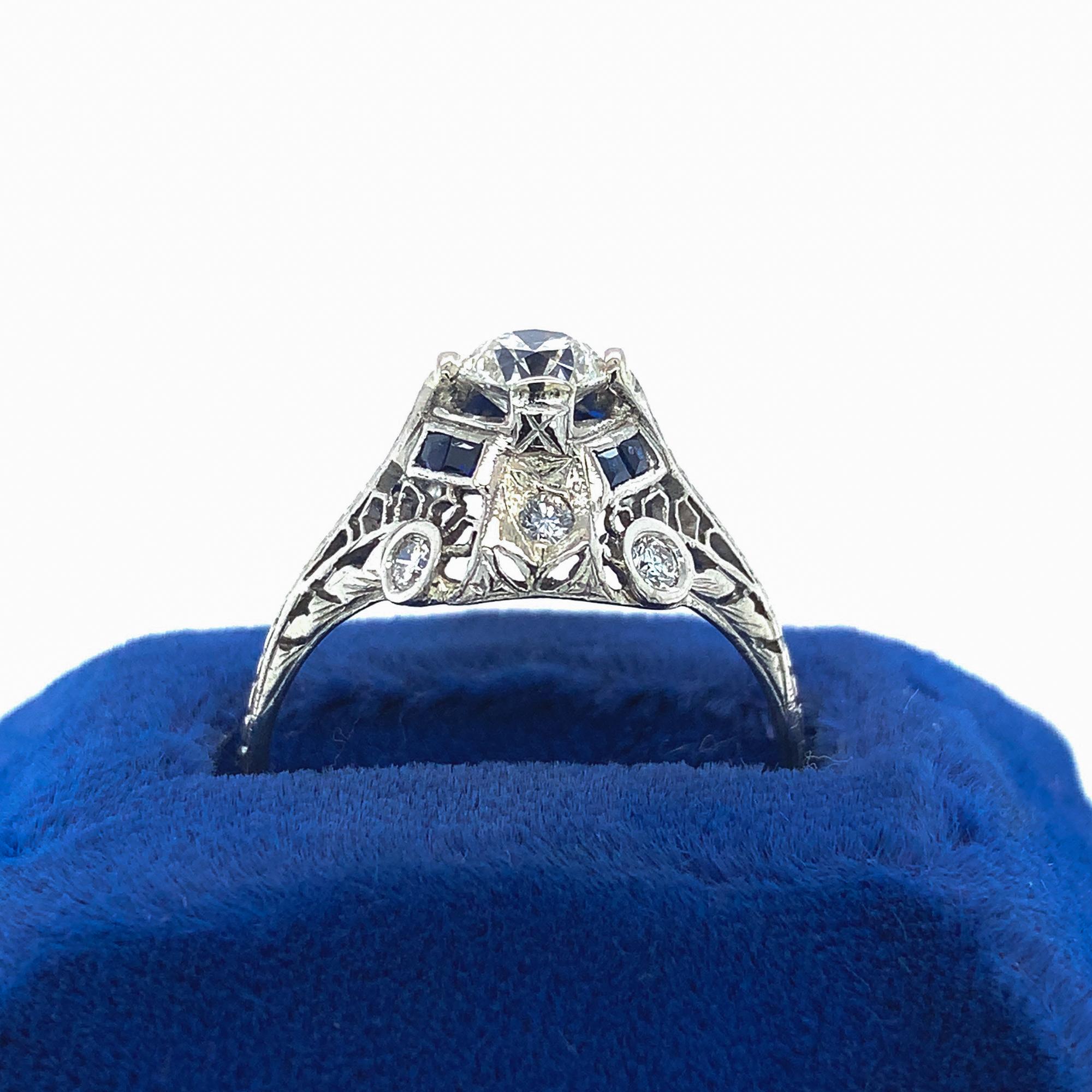 Taille vieille Europe Bague Art déco en platine avec diamants de 0,62 carat, rapport GIA en vente