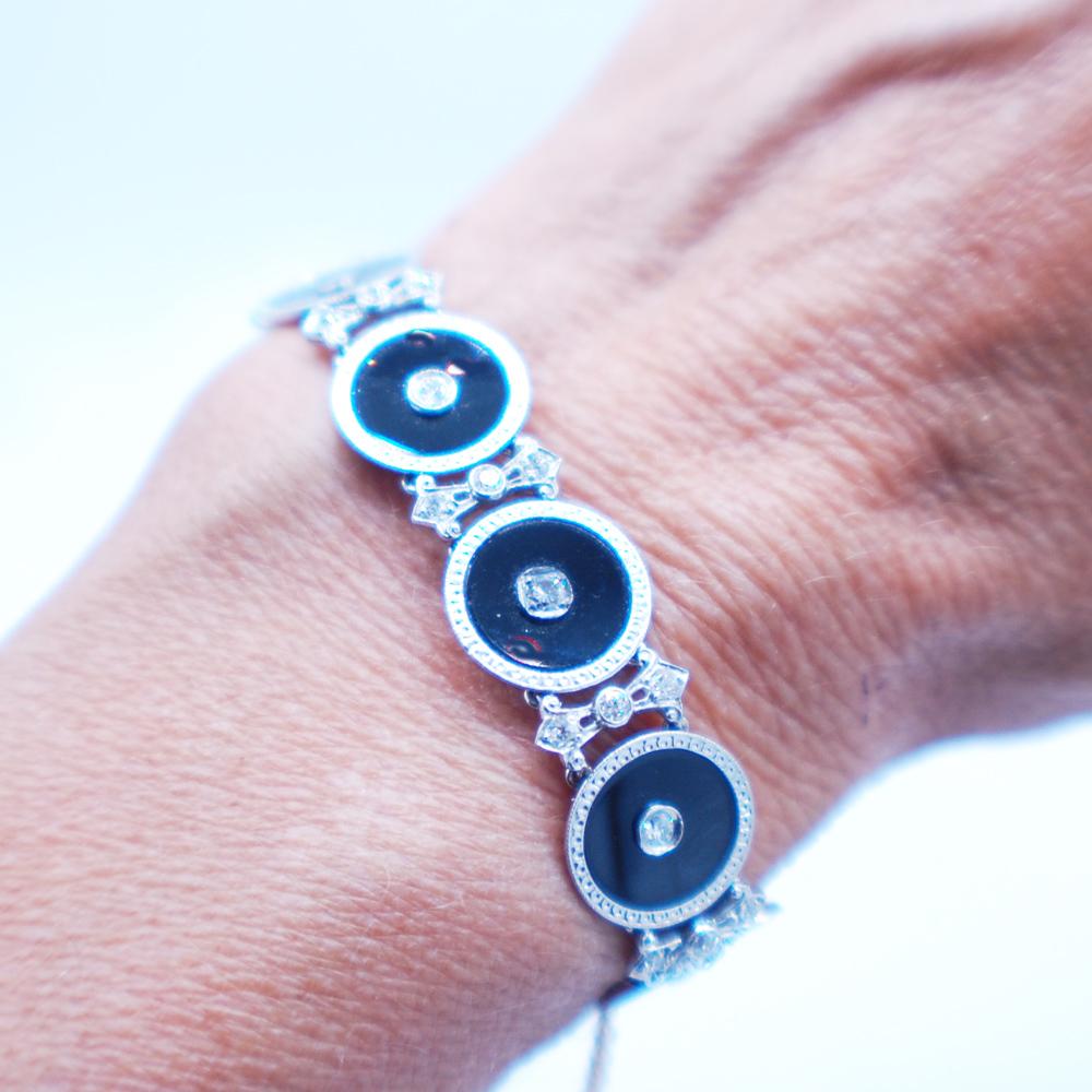 Art Deco Style Platinum 18 Karat European Diamond Black Onyx Bracelet 1.50 Carat 3