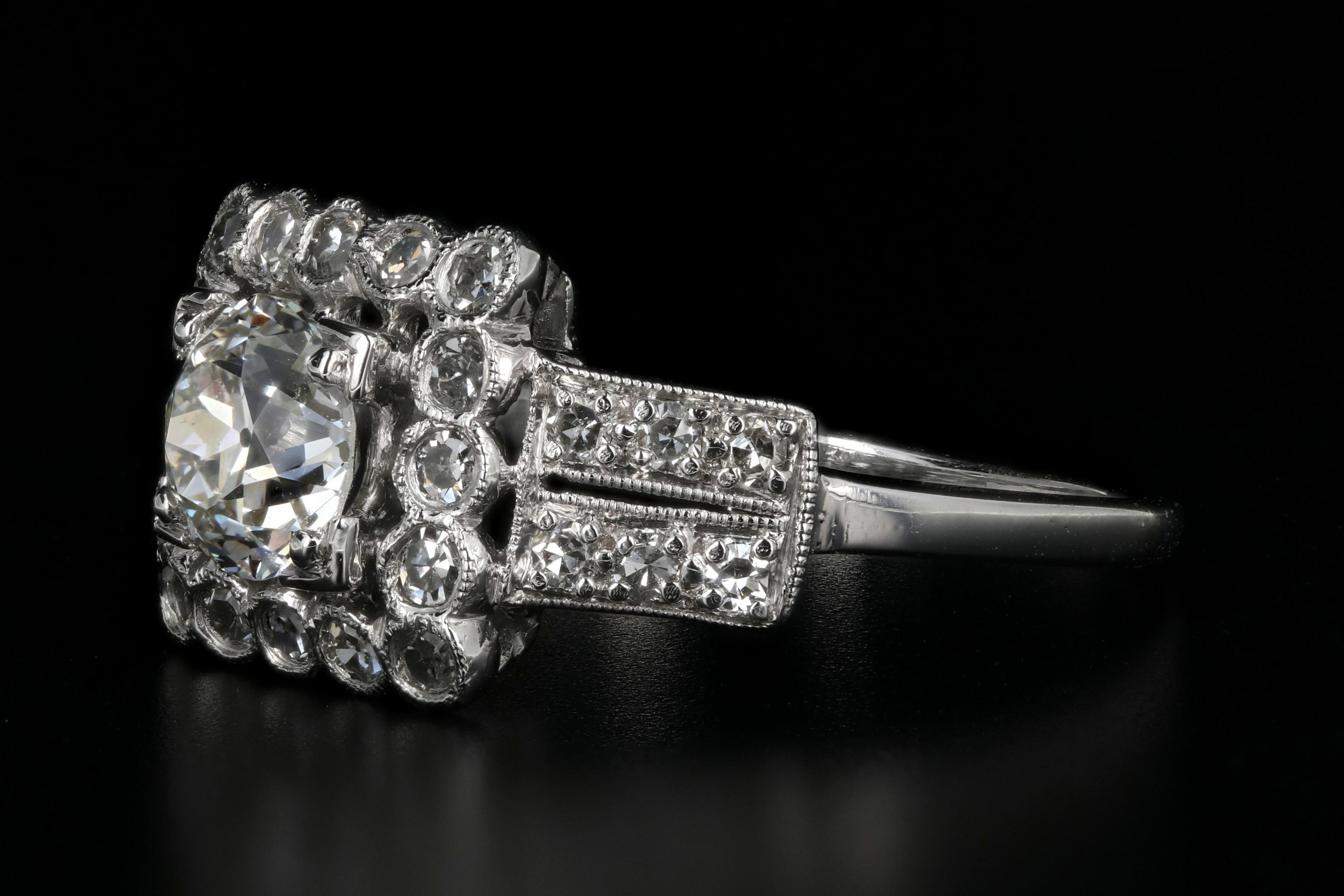 Art Deco Platin 0,89 Karat Diamant-Verlobungsring mit alteuropäischem Schliff (Art déco) im Angebot