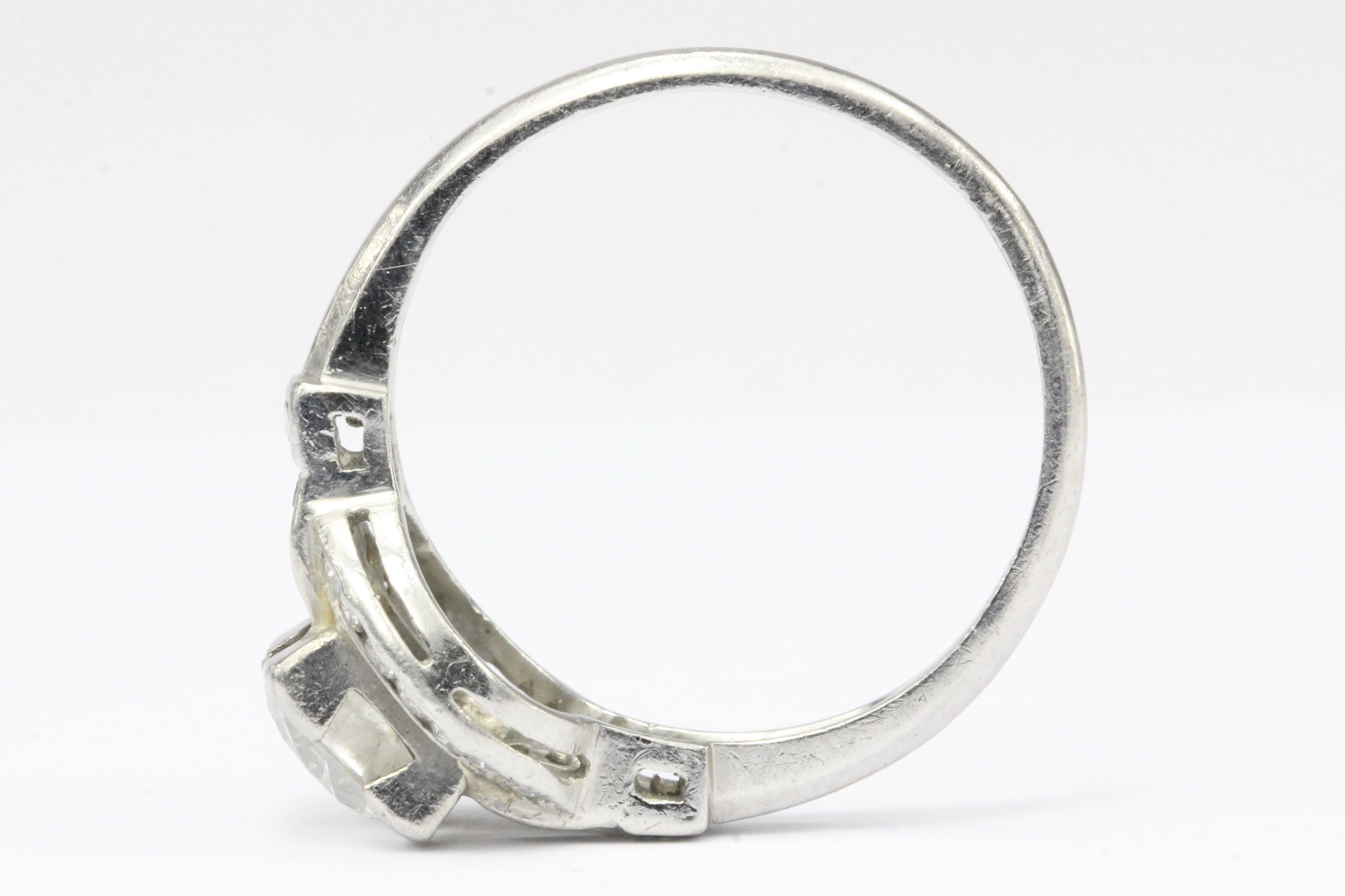 Art Deco Platinum .90 Carat Old European Cut Diamond Engagement Ring For Sale 1