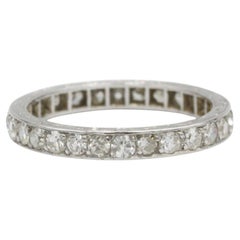 Antique Art Deco Platinum 950⁄‰ Eternity Band with 21 Brilliant-Cut Diamonds