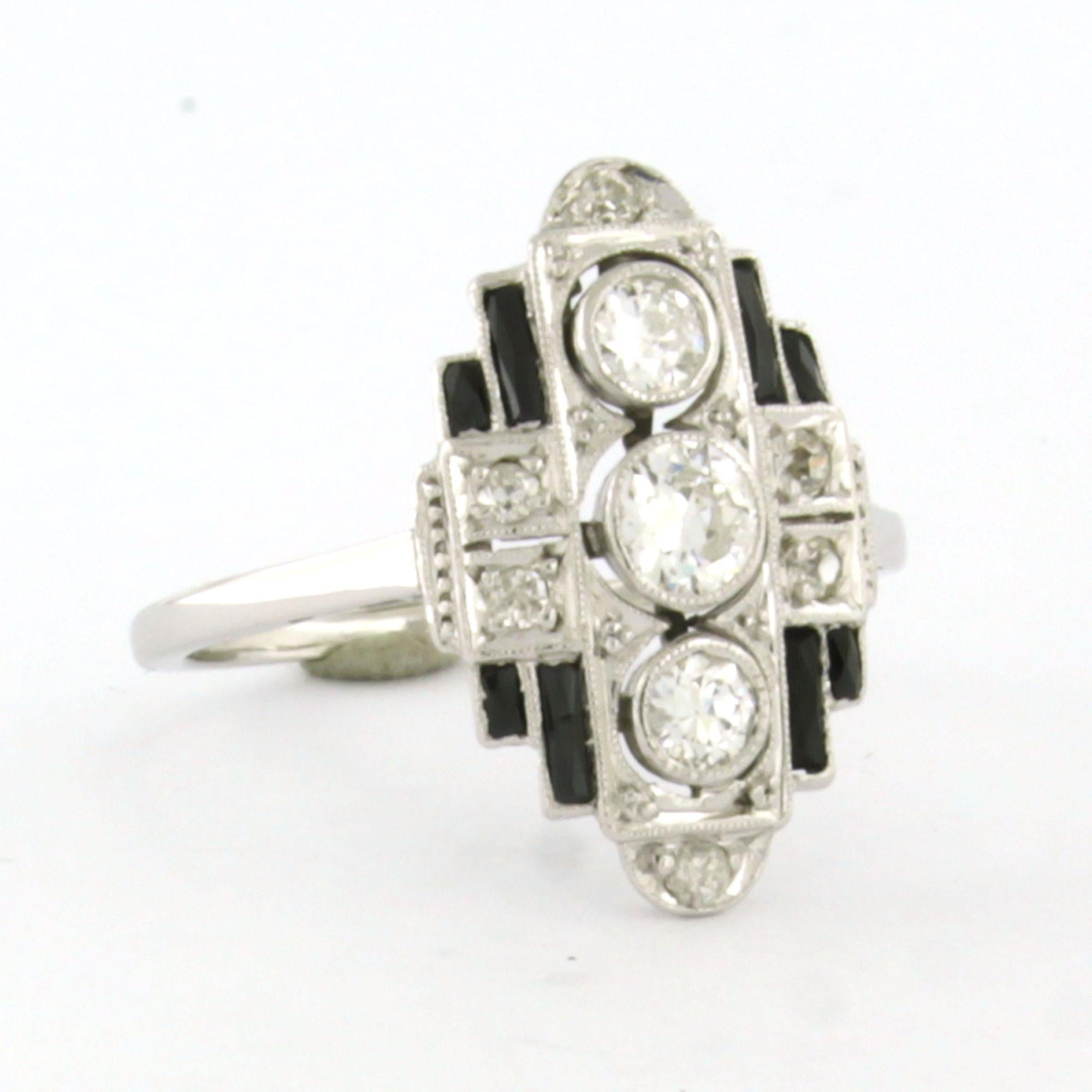 ART DECO Anello in platino e oro bianco 14k con onice e diamanti taglio vecchia miniera In condizioni ottime in vendita a The Hague, ZH
