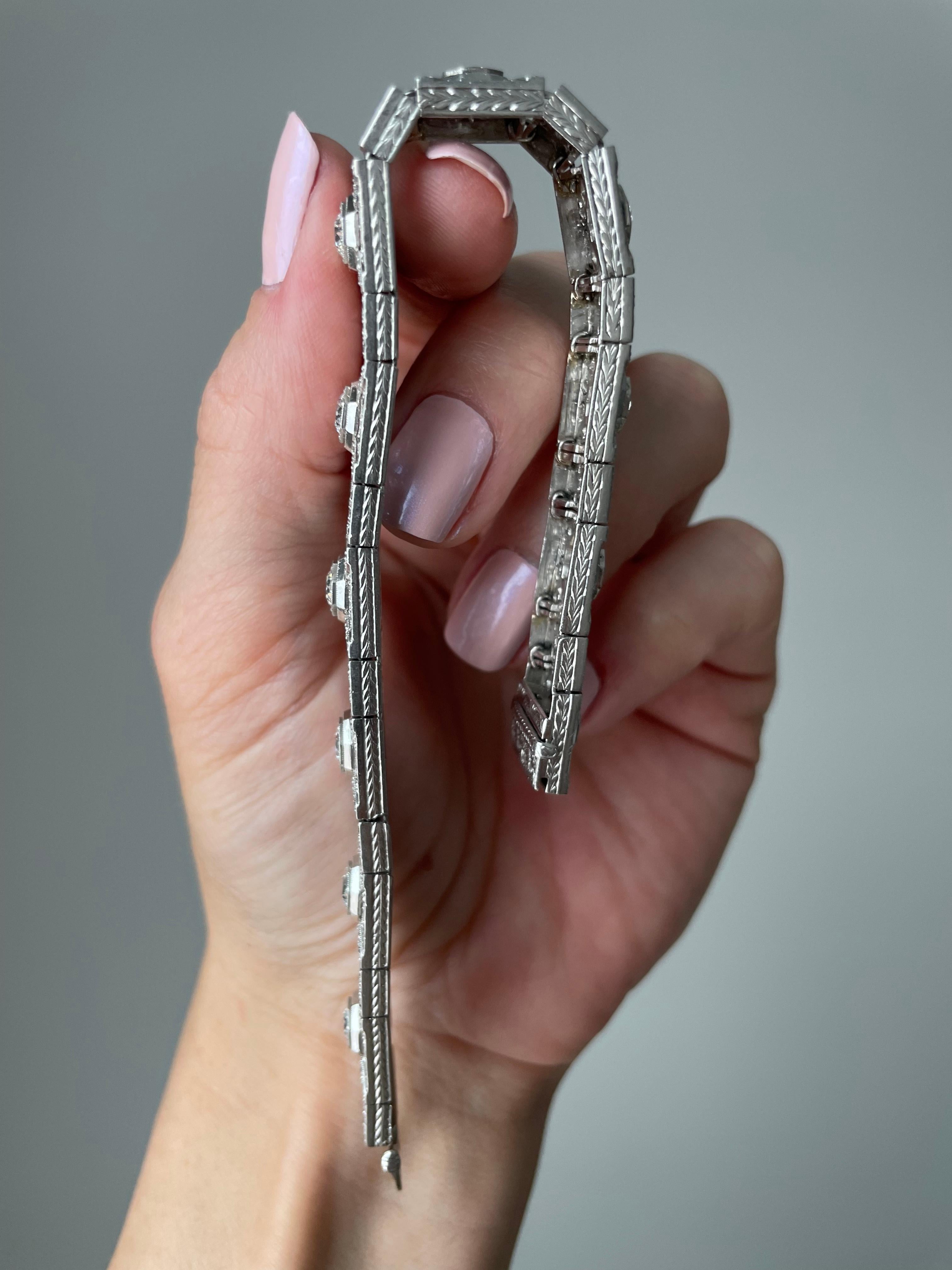 Art Deco Platinum and Diamond Bracelet For Sale 1