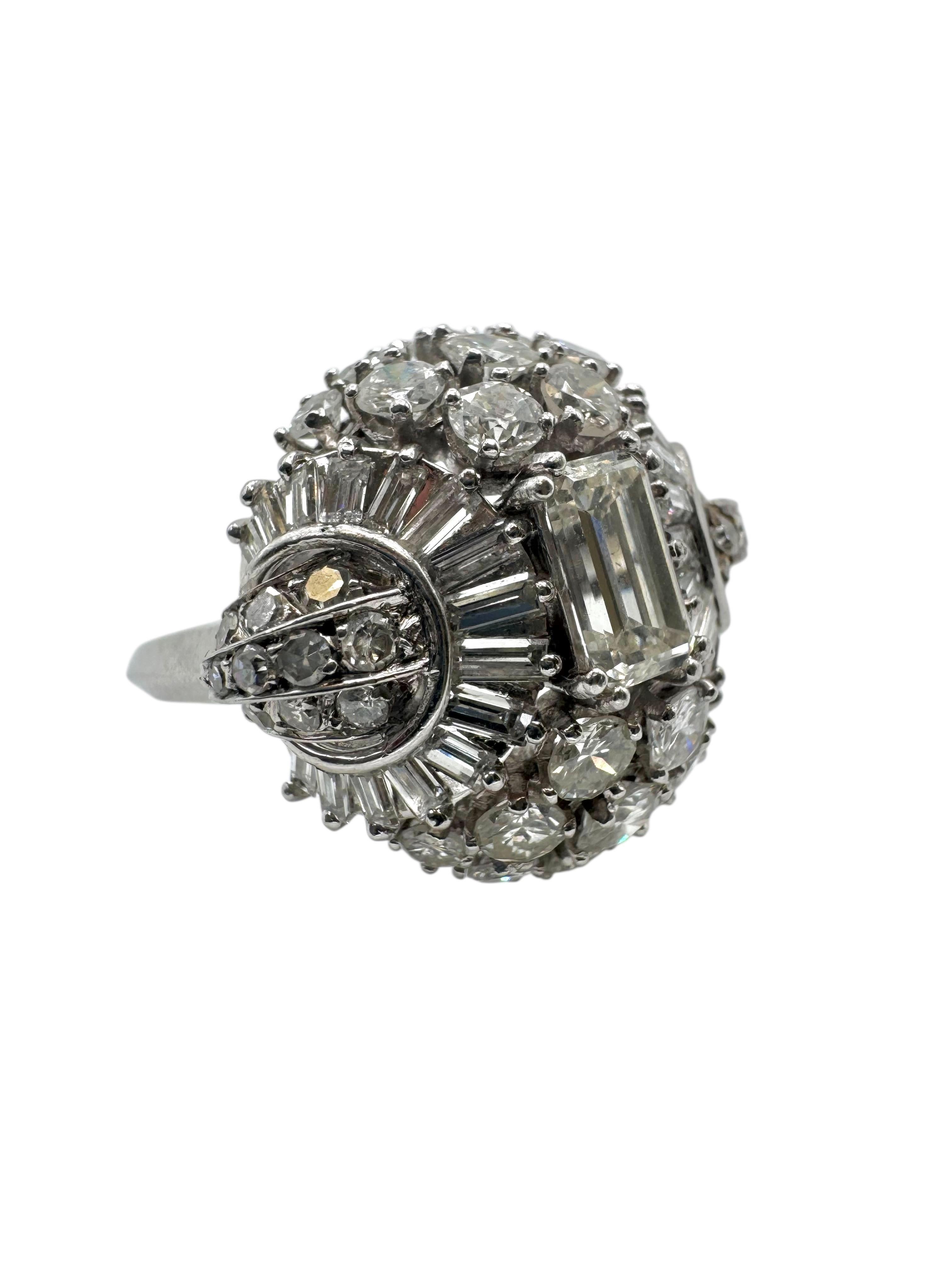Anello da cocktail in platino e diamanti Art Deco In condizioni ottime in vendita a Great Neck Plaza, NY