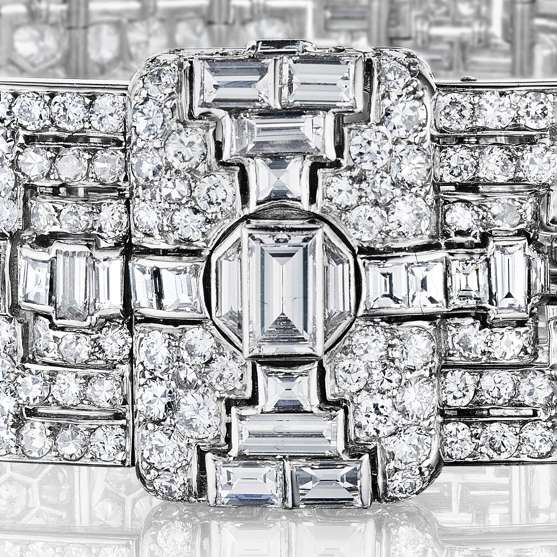 Henri Lavabre Paris Circa 1930 Art Deco Platinum and Diamond Strap Bracelet  1