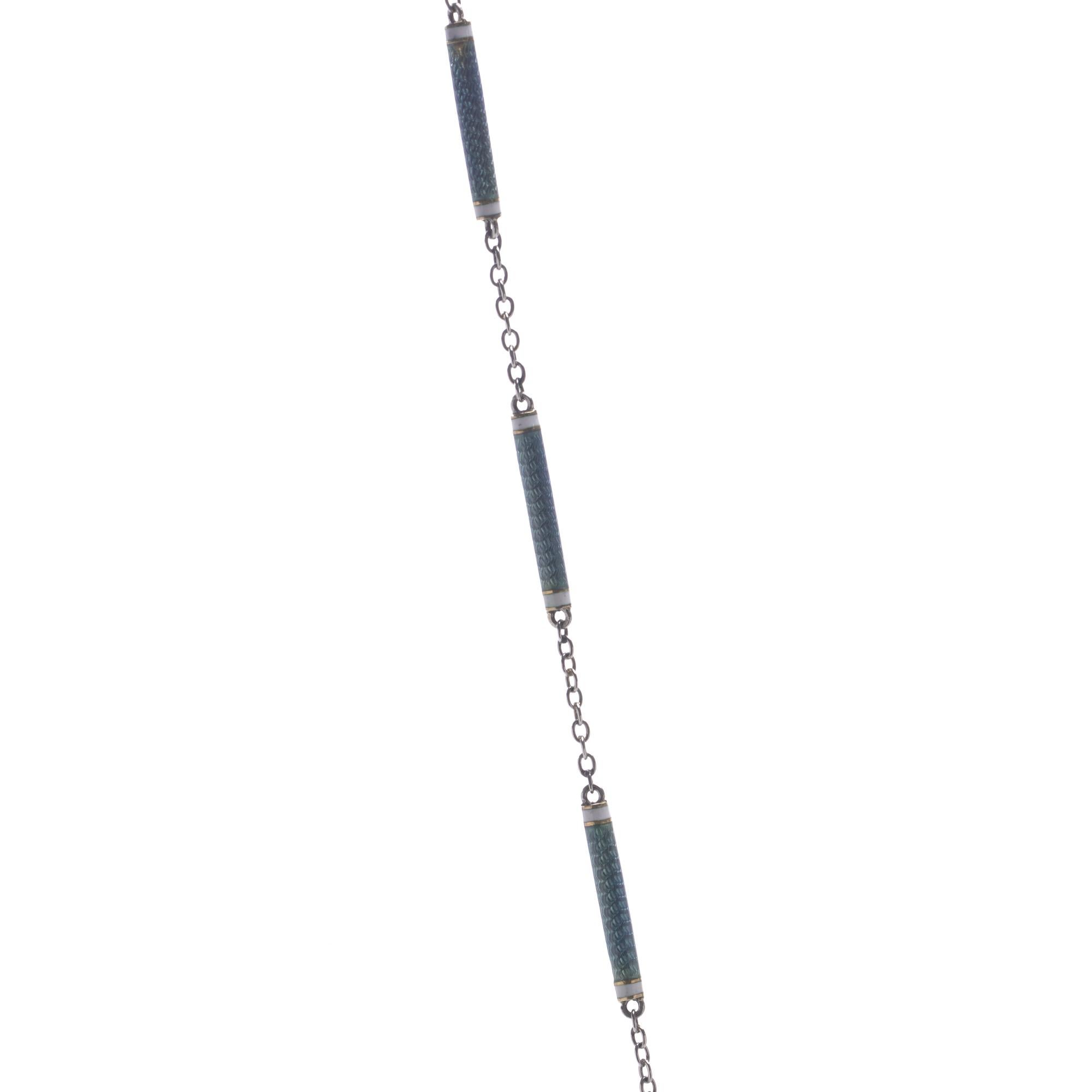 Collana orologio con ciondolo in platino e smalto Art Deco In condizioni buone in vendita a Braintree, GB