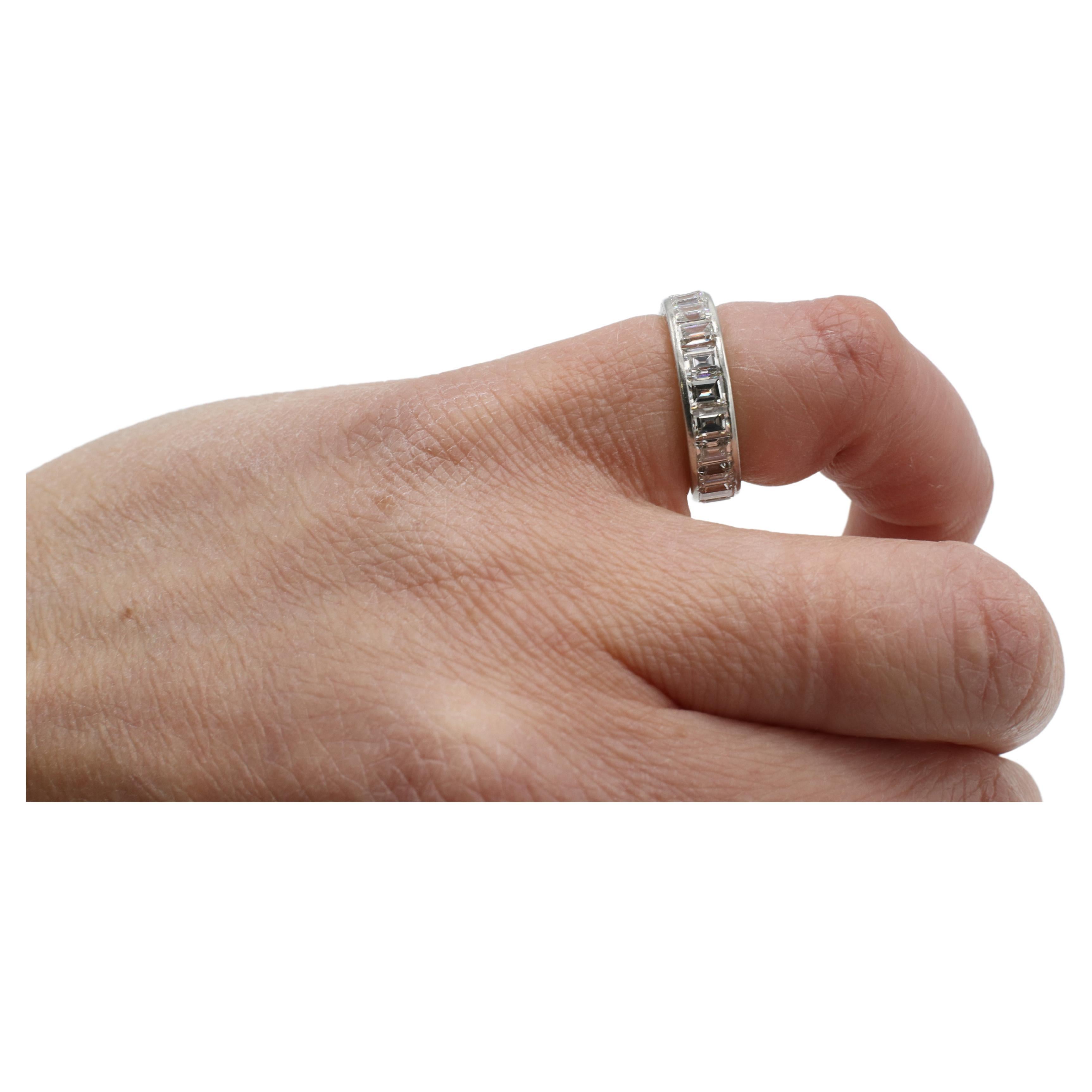 Art Deco Platinum Antique Carré Square Cut Natural Diamond Eternity Band  Ring 1