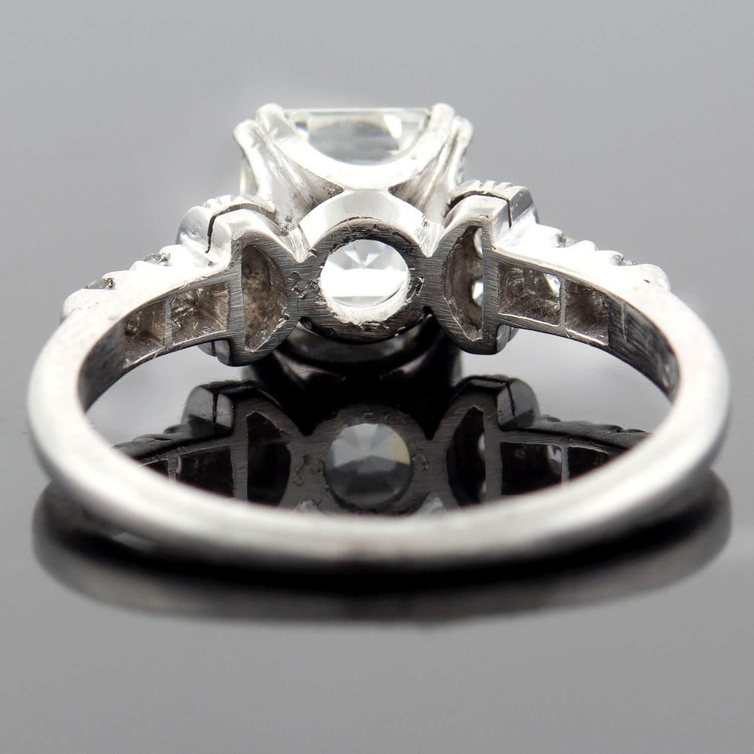 Women's or Men's Art Deco Platinum Asscher Cut Diamond Engagement Ring 1.52ct