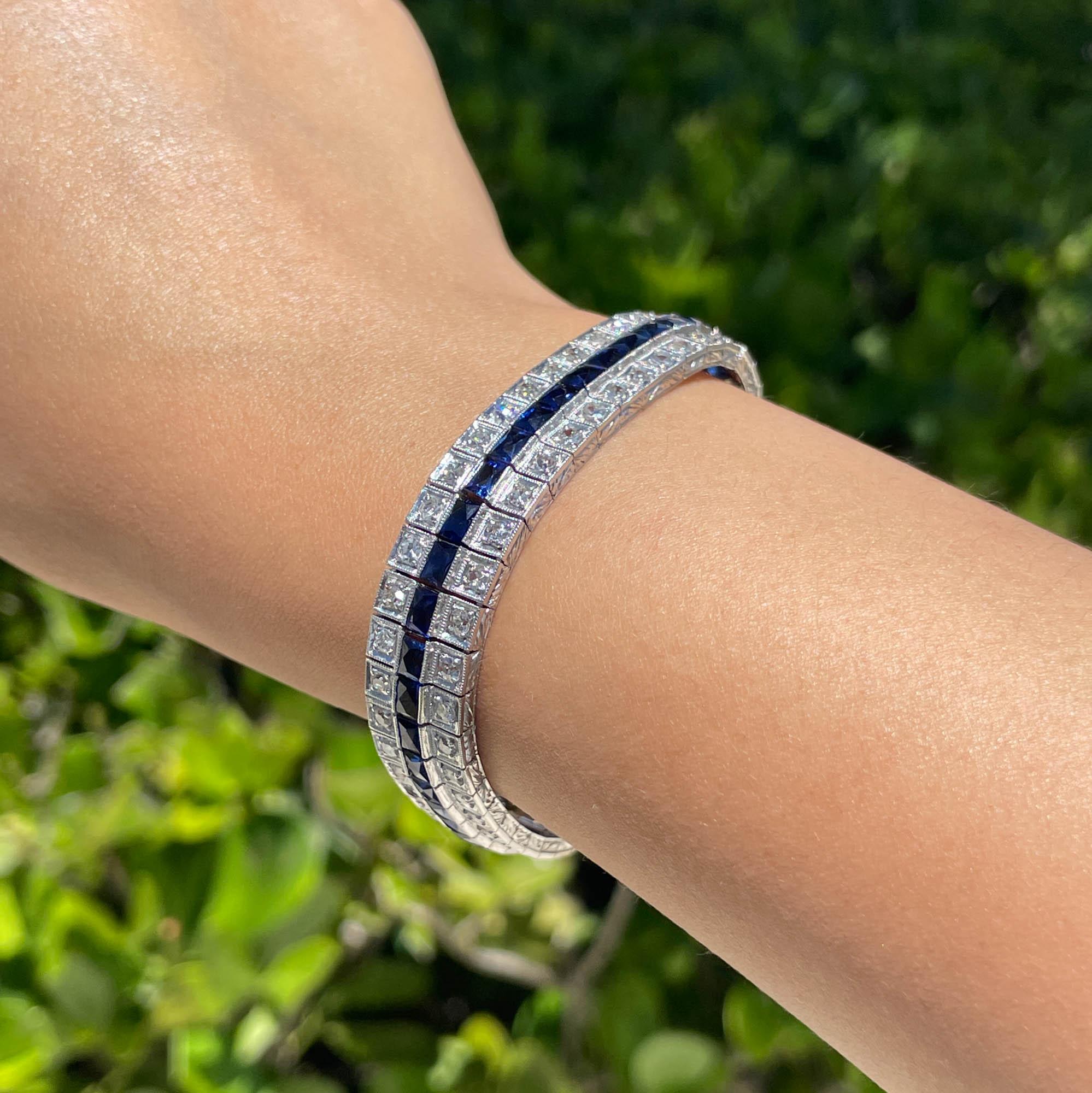 Platin-Armband mit blauem Saphir und Diamanten im Art déco-Stil Damen im Angebot