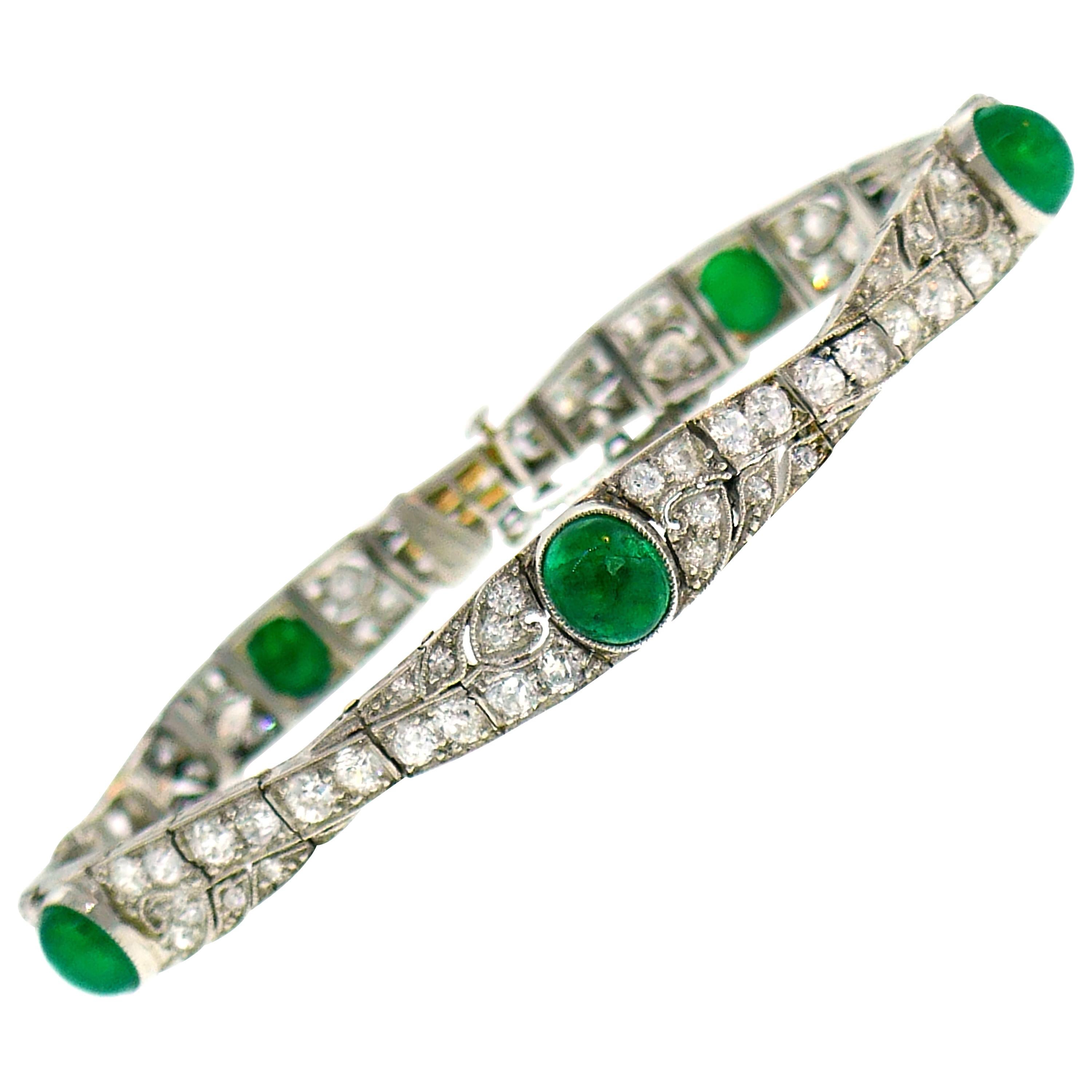 Art Deco Platinum Bracelet with Diamond and Emerald