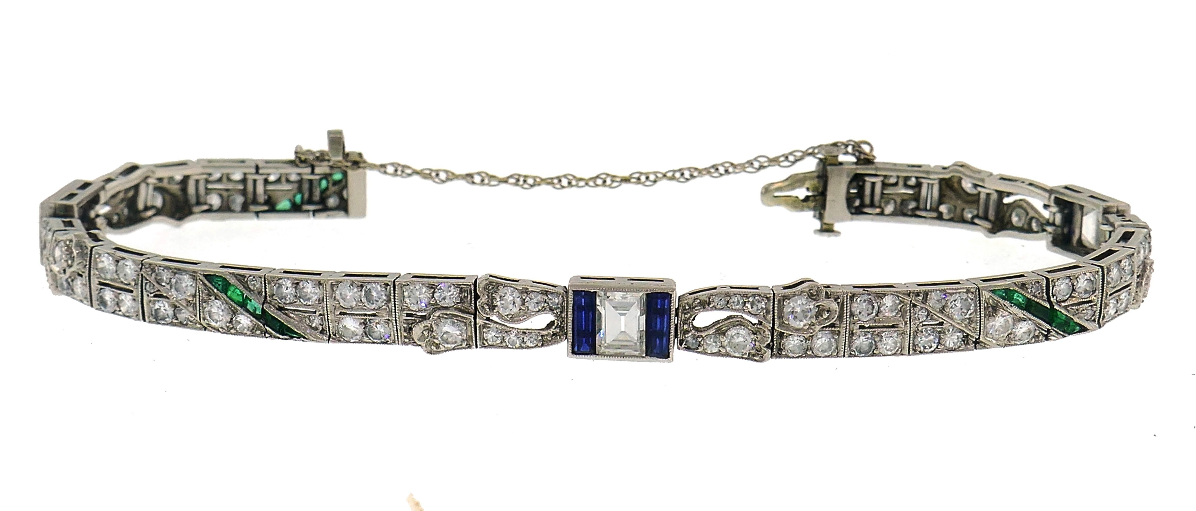 Art Deco Platinum Bracelet with Diamond Sapphire Emerald For Sale 3