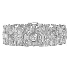 Geometric Multi-Cut Diamond Strap Bracelet