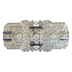 Spilla Art Deco in platino con 11,70 carati di diamanti F/VS