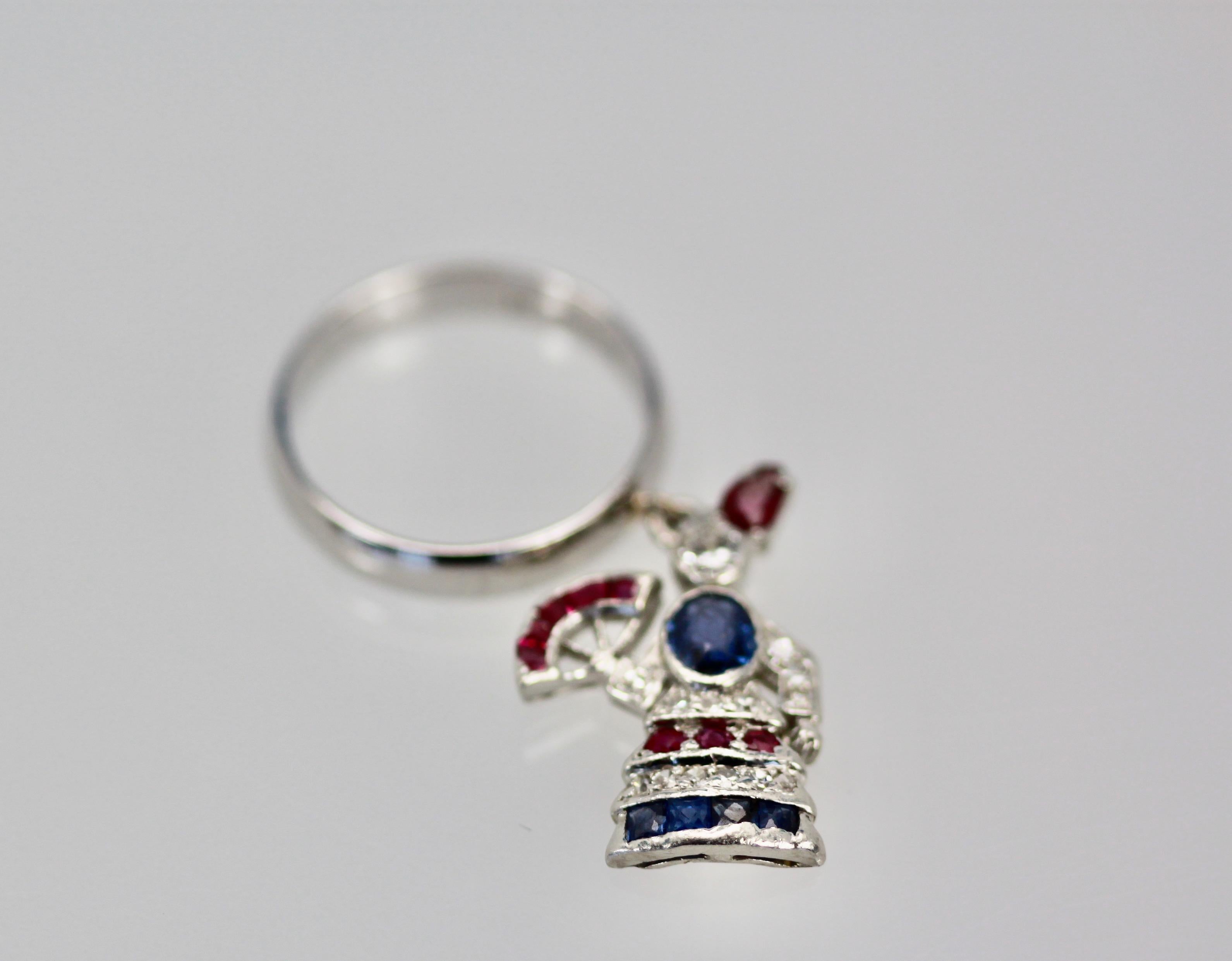 Bague en platine à breloques Art déco en vente 2