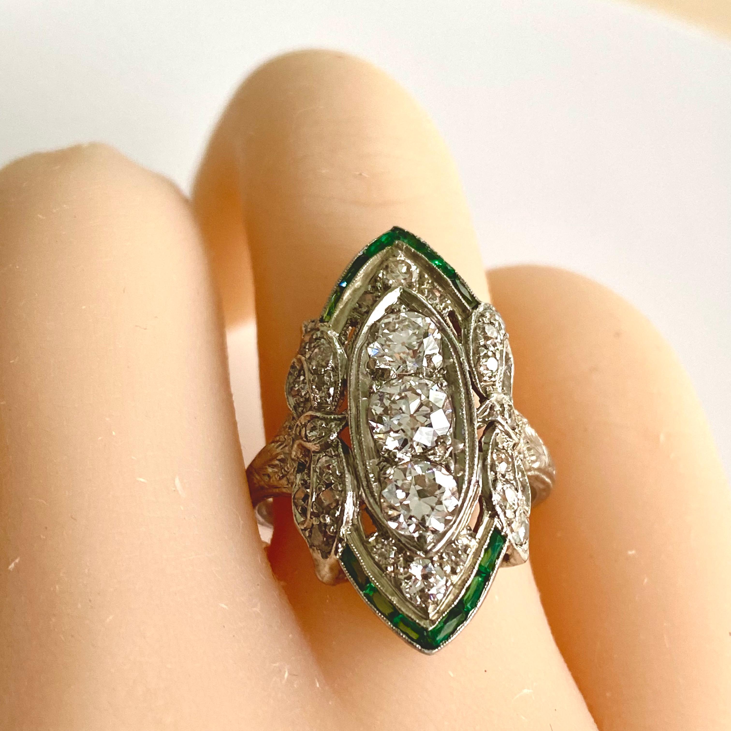Art Deco Platinum Diamond and Emerald Cocktail Cluster Ring In Good Condition In New York, NY