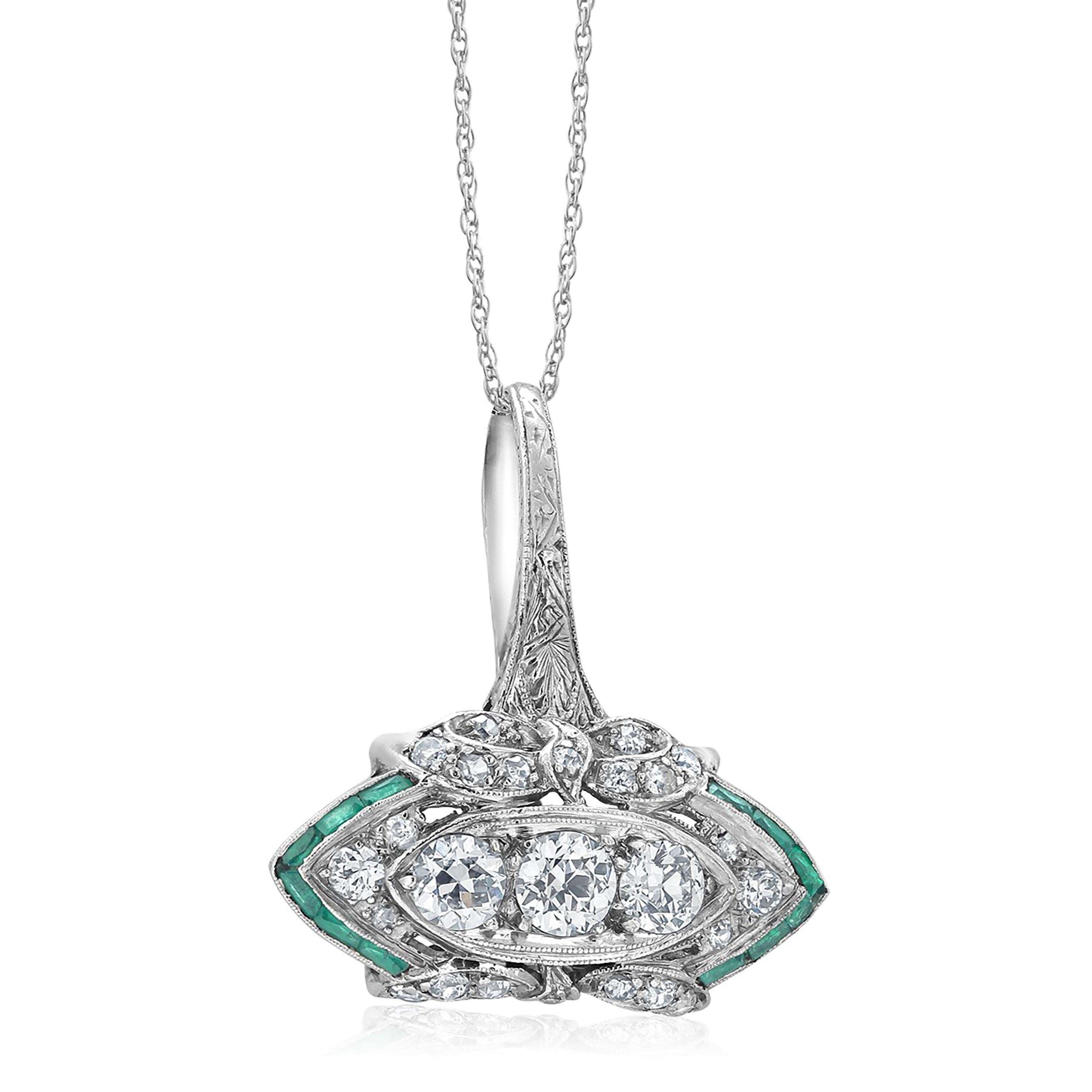 Women's or Men's Art Deco Platinum Diamond and Emerald Pendant Necklace