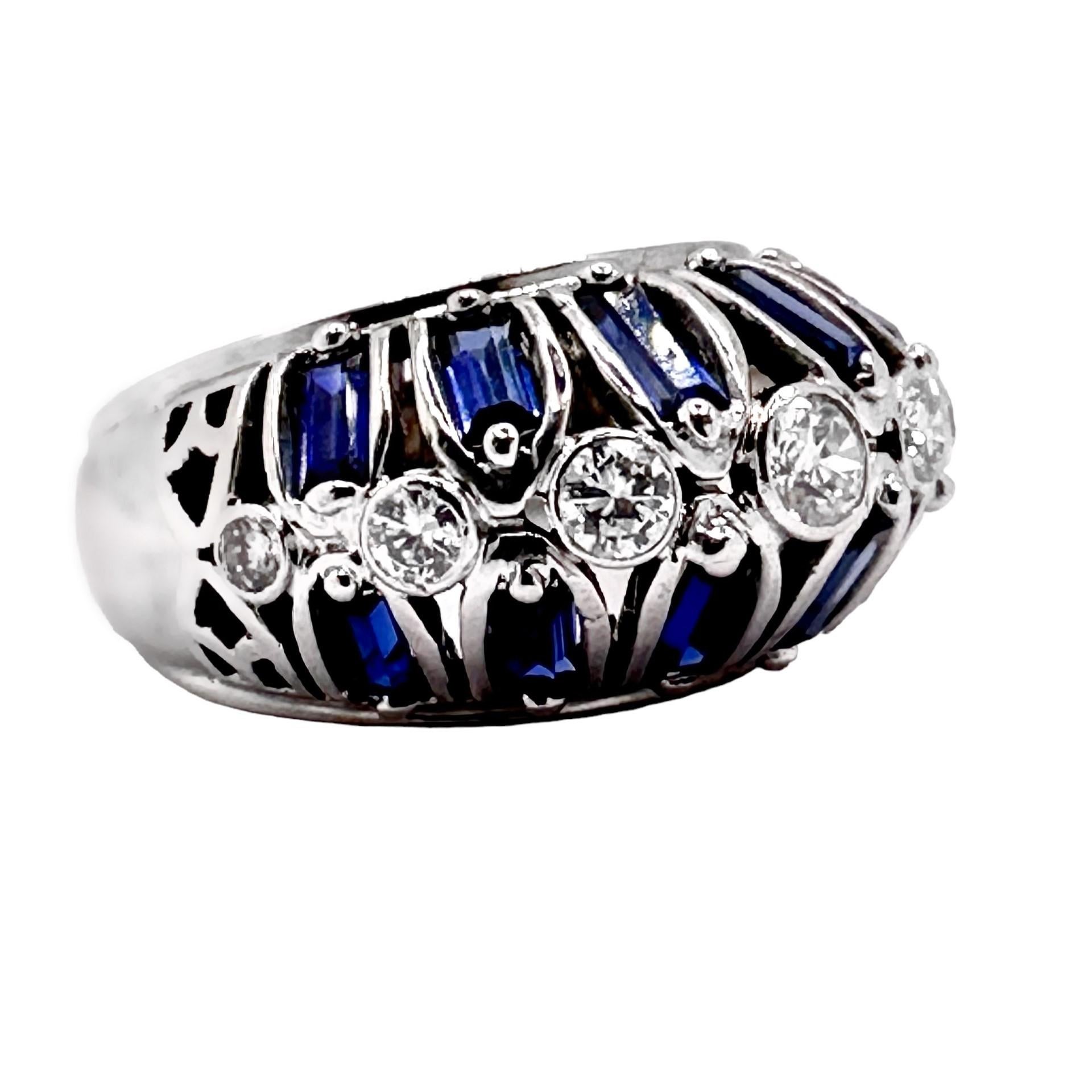 Art Deco Art-Deco Platinum, Diamond and Natural Blue Sapphire Cocktail Ring For Sale
