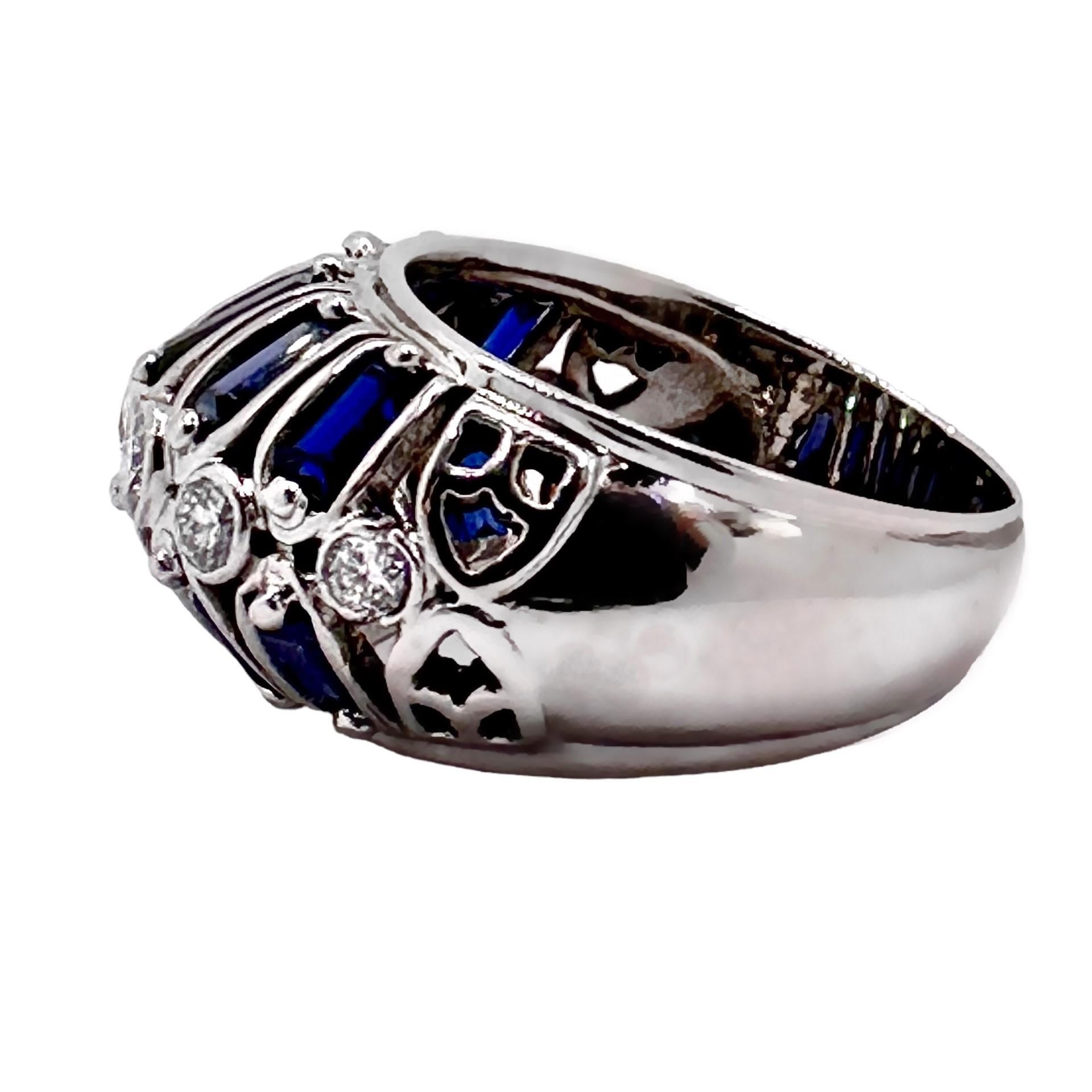 Women's Art-Deco Platinum, Diamond and Natural Blue Sapphire Cocktail Ring For Sale