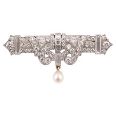 Art Deco
 Platinum Diamond and Natural Pearl Brooch