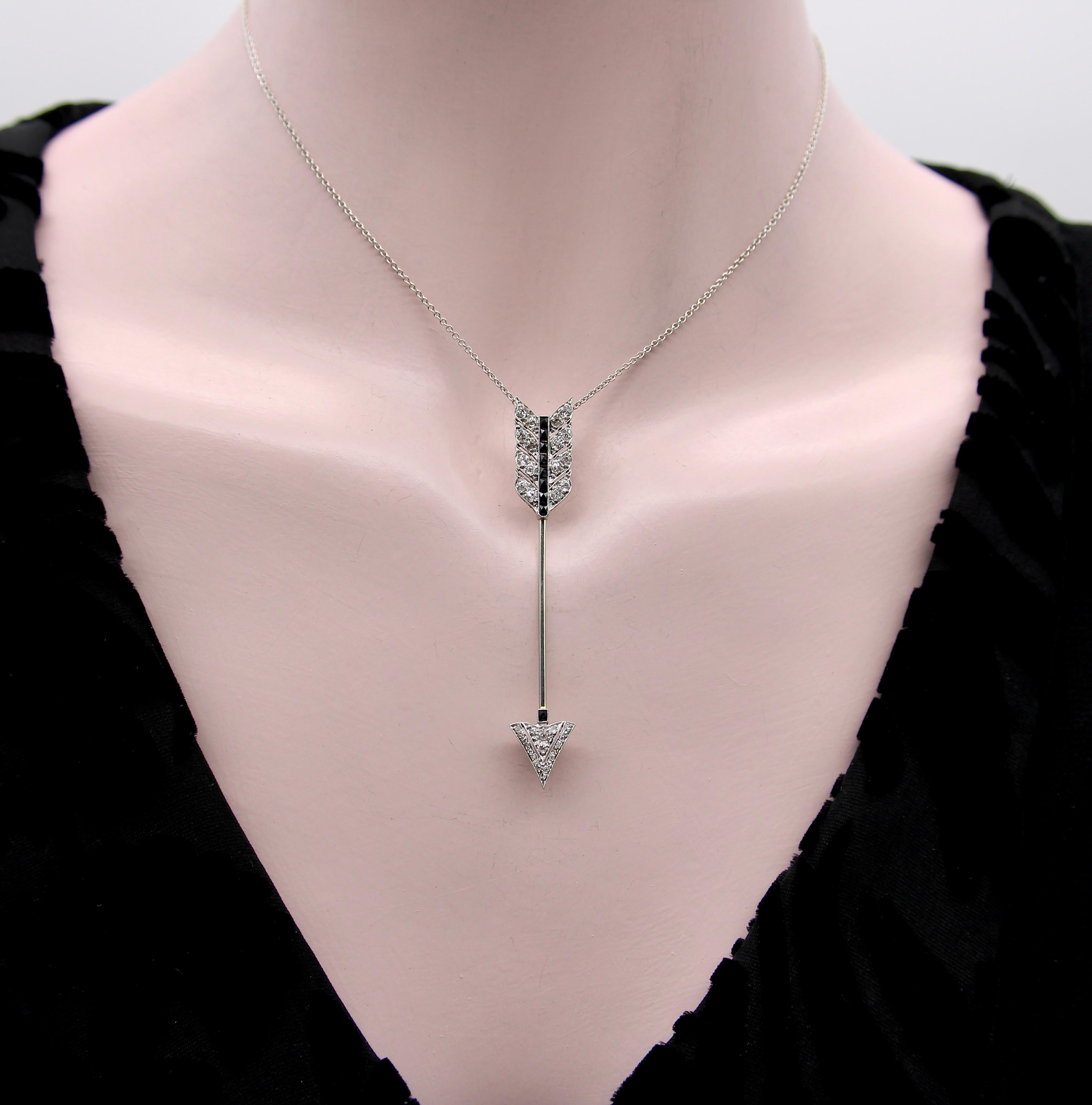 Art Deco Platinum Diamond and Onyx Jabot Pendant Brooch  For Sale 5