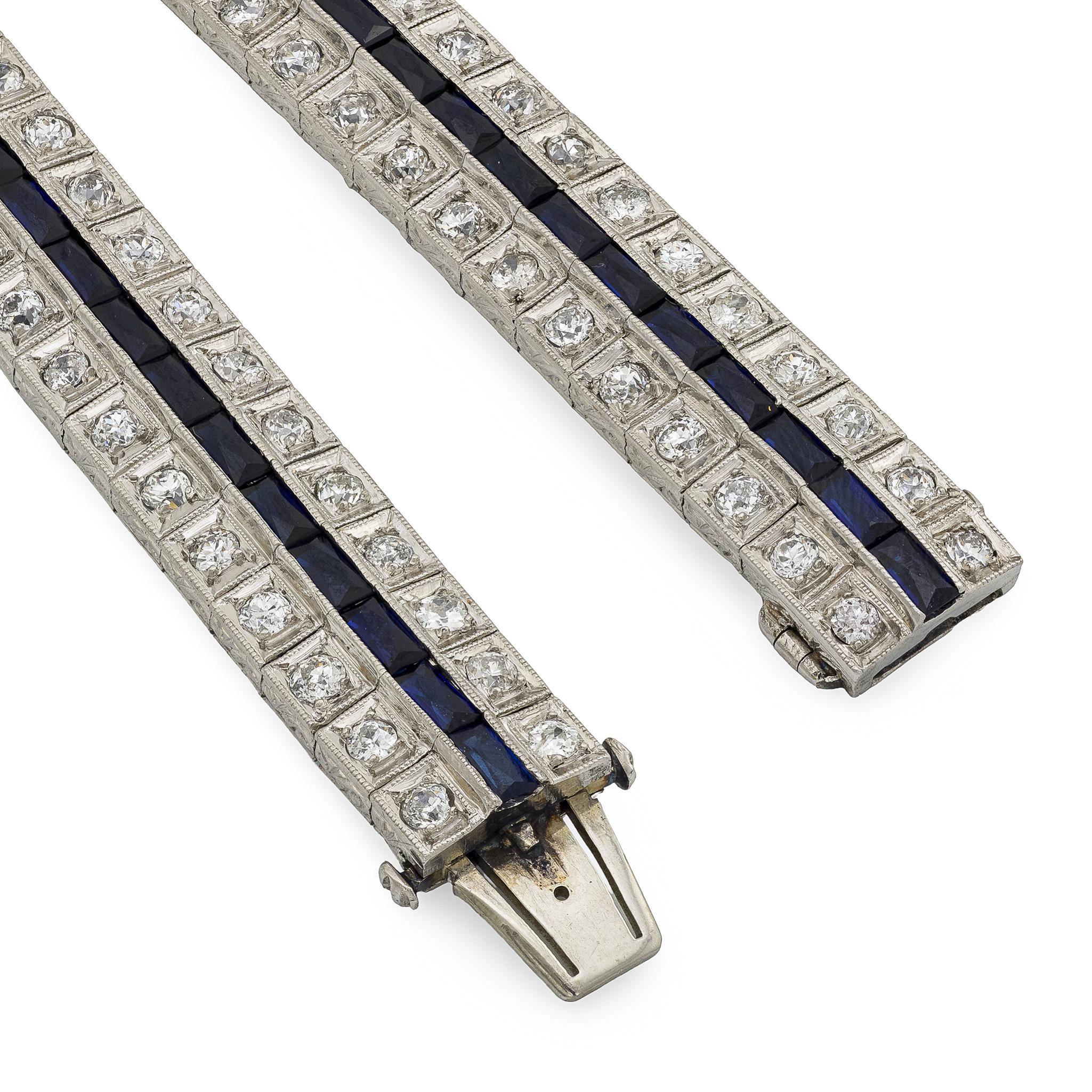 Pulsera Art Decó Línea de diamantes y zafiros en platino en Bueno estado para la venta en Narberth, PA