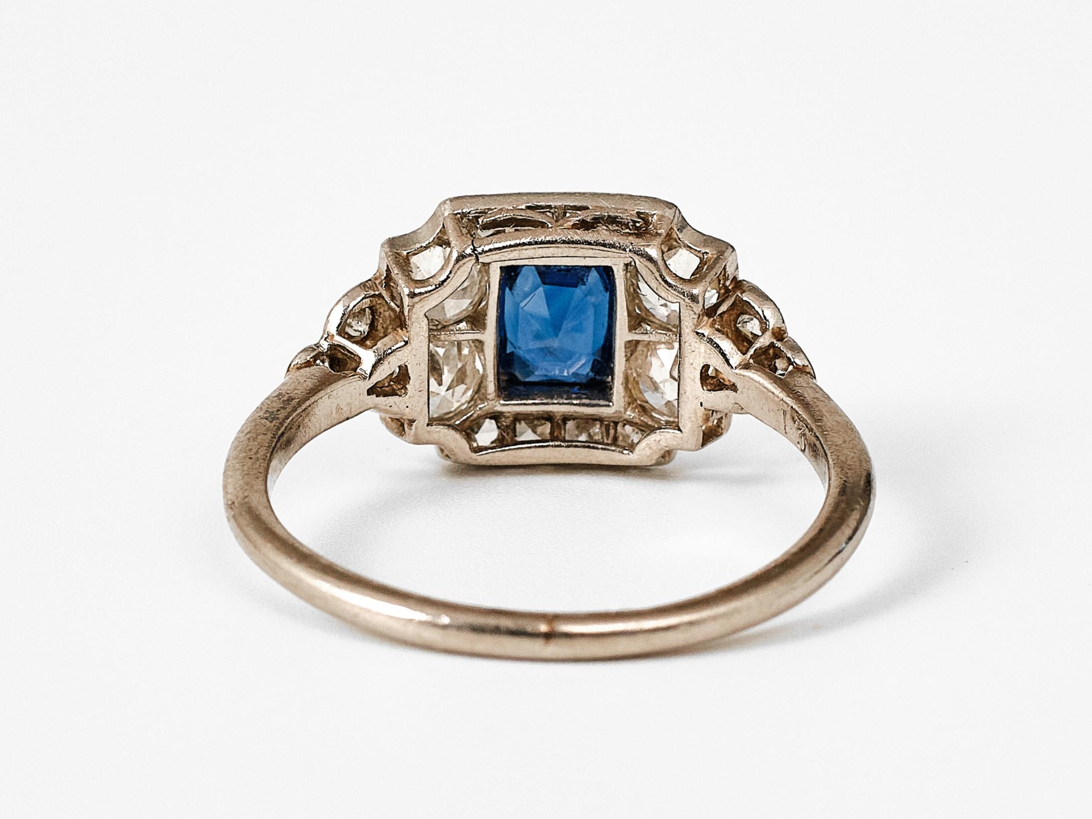 Women's or Men's Art deco platinum diamond and sapphire ring For Sale