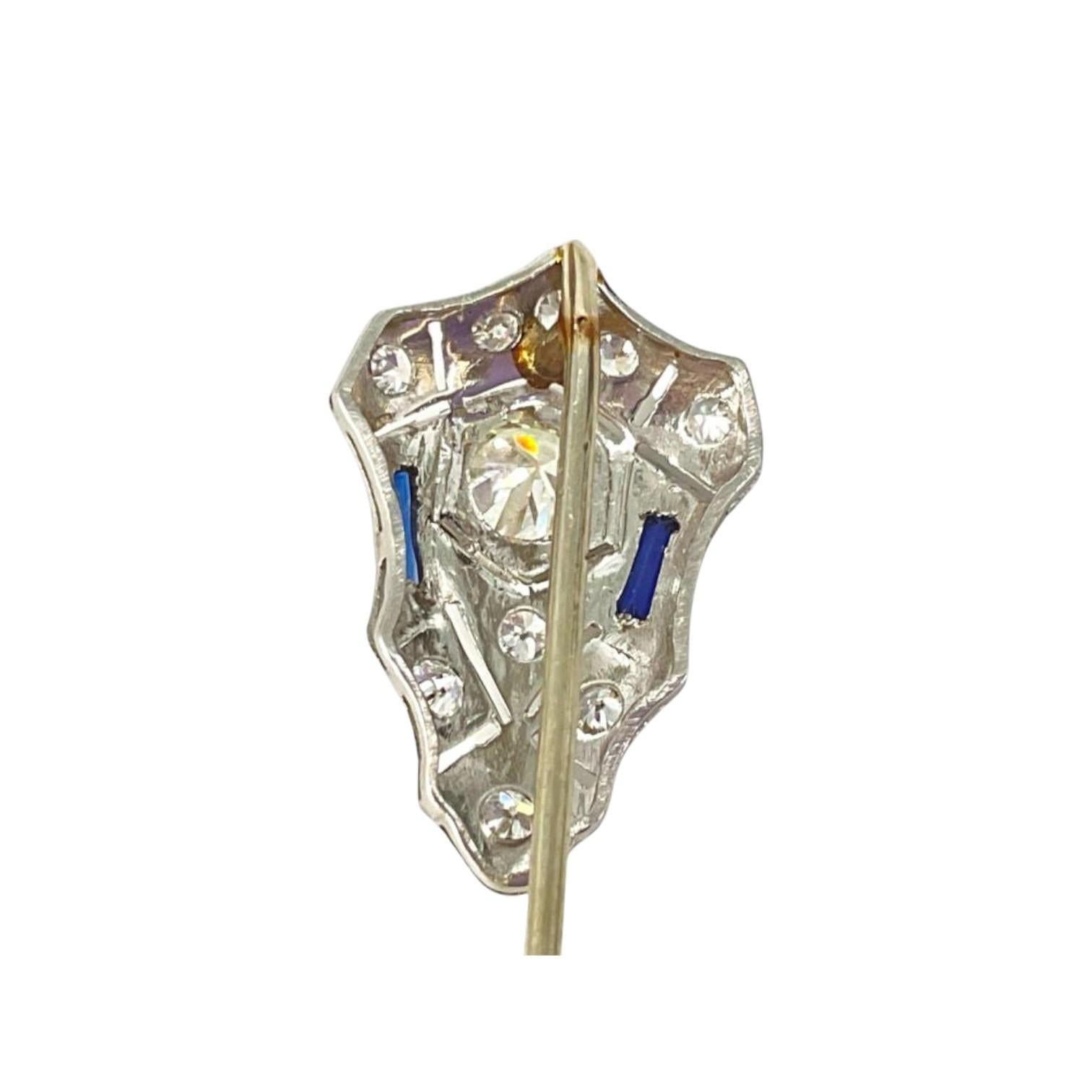 Art Decó Alfiler de platino con diamantes y zafiros Elegante reliquia hereditaria en venta 2