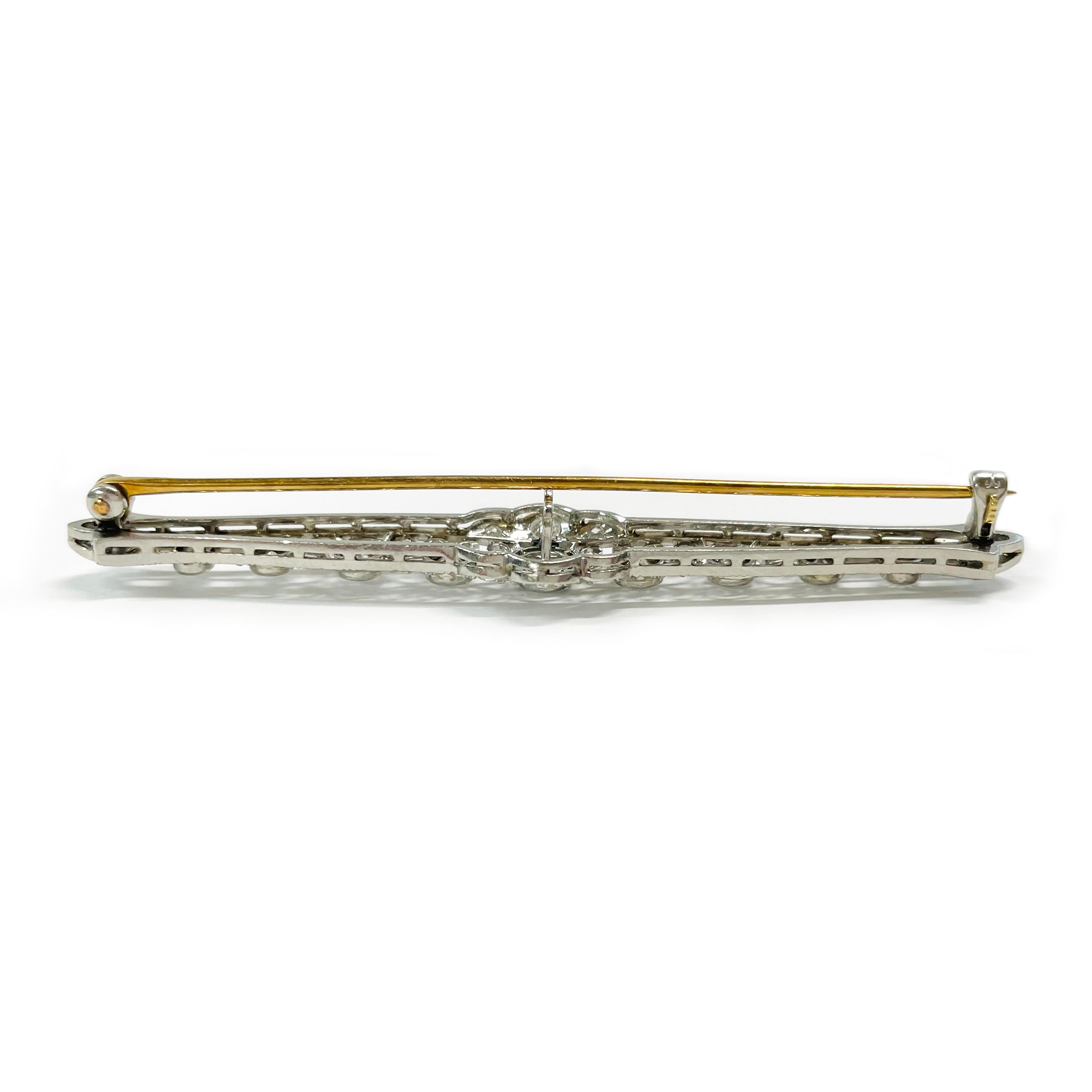 Women's or Men's Art Deco Platinum Diamond Bar Brooch/Pin For Sale