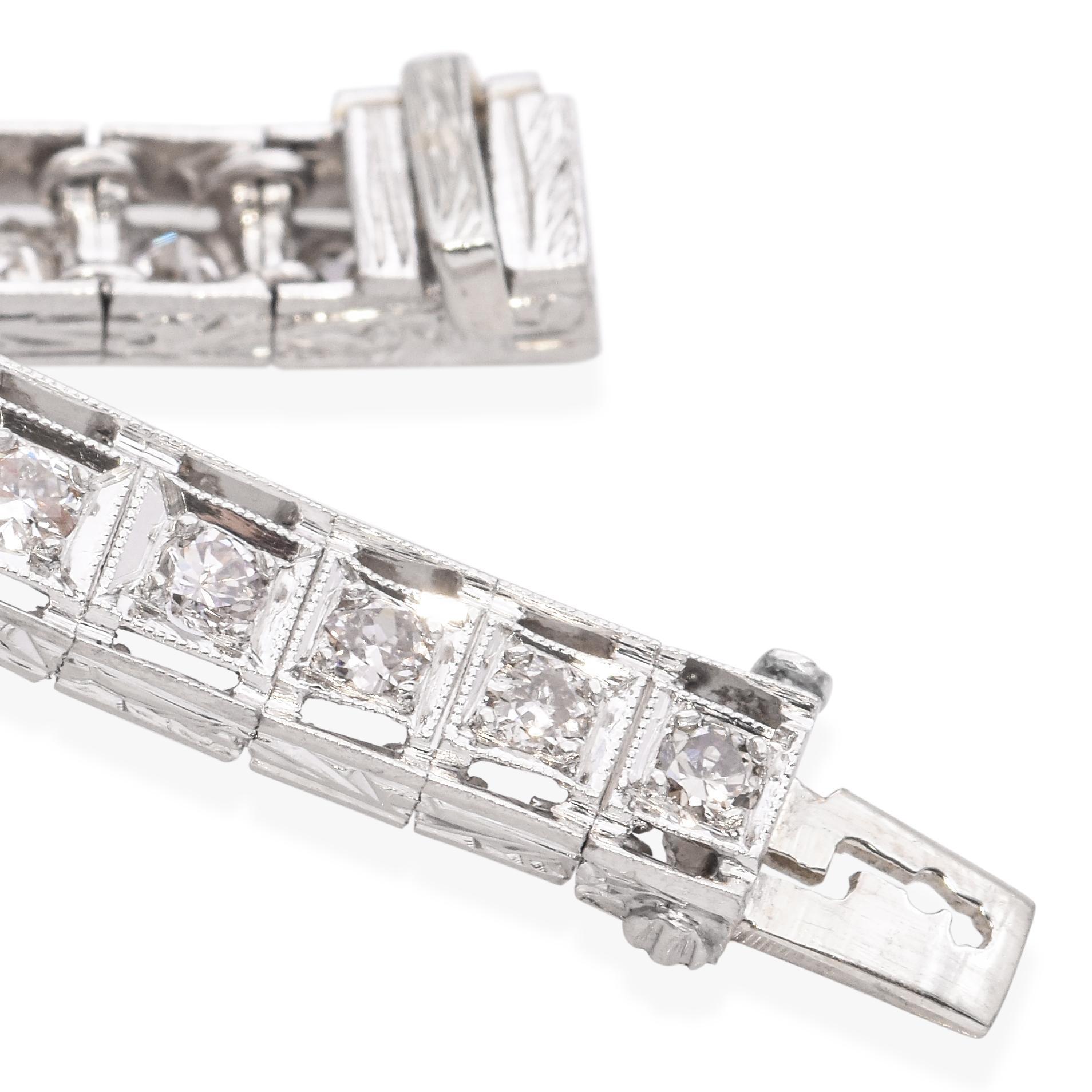 Women's Art Deco Platinum Diamond Bracelet
