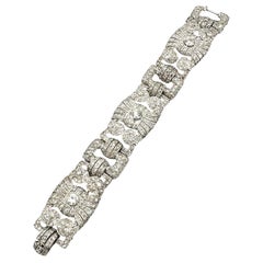 Bracciale Art Déco in platino con diamanti, per un peso totale di 14,20 carati