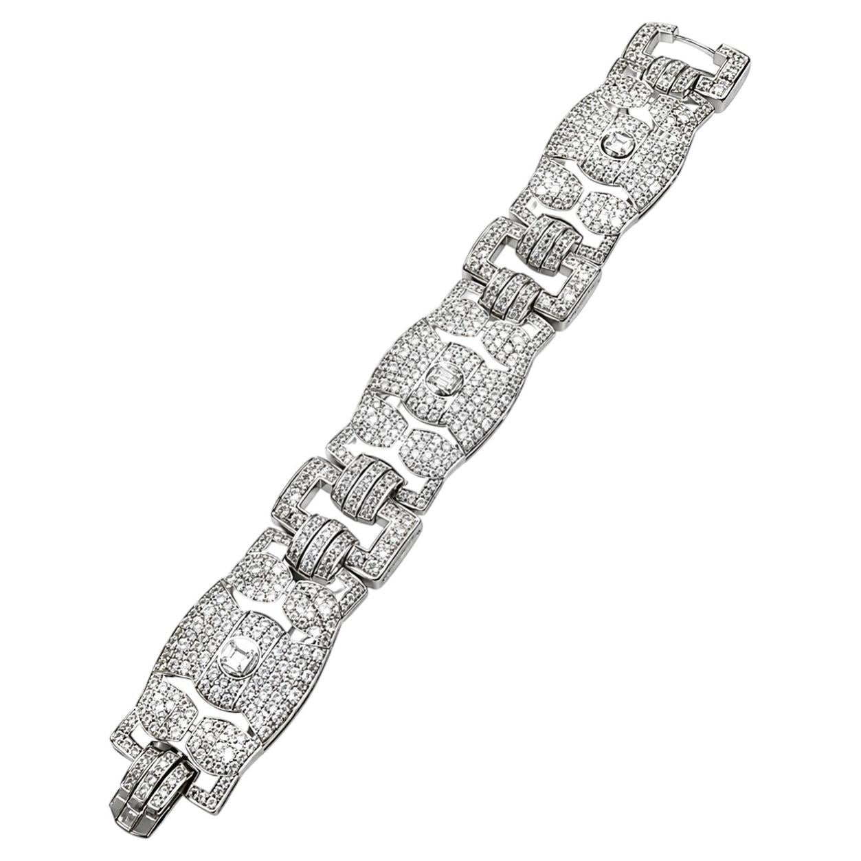 Art Deco Platinum Diamond Bracelet with 14.20 Carats Total Weight