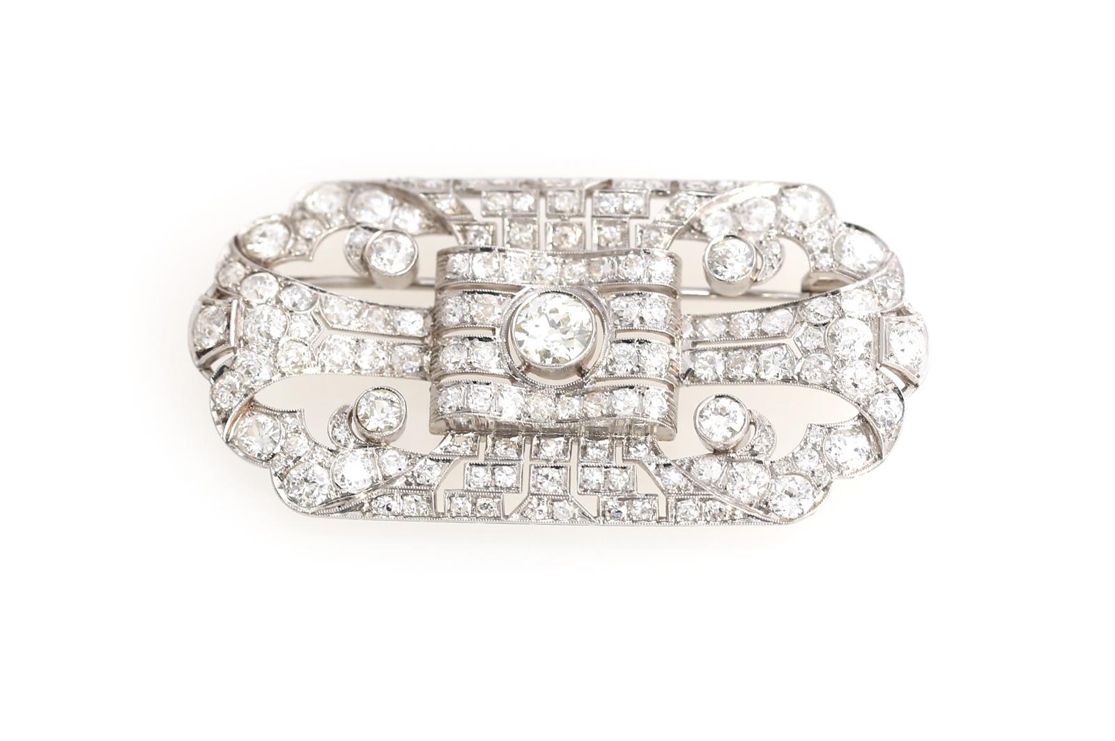 Art Deco Platinum Diamond Brooch 11 Carat, 1925 3