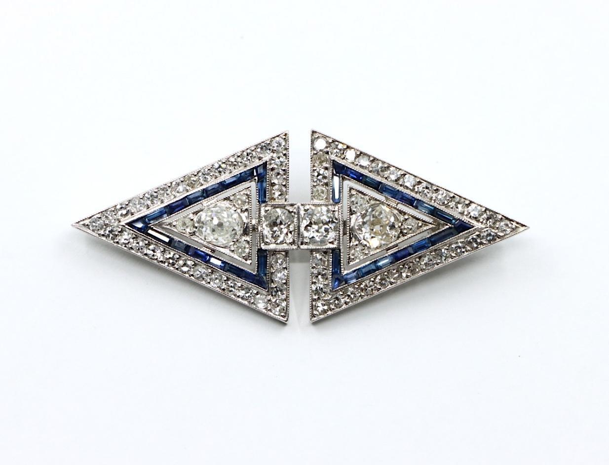 Art Deco Platinum Diamond Brooch Pin In Good Condition For Sale In Flushing, NY