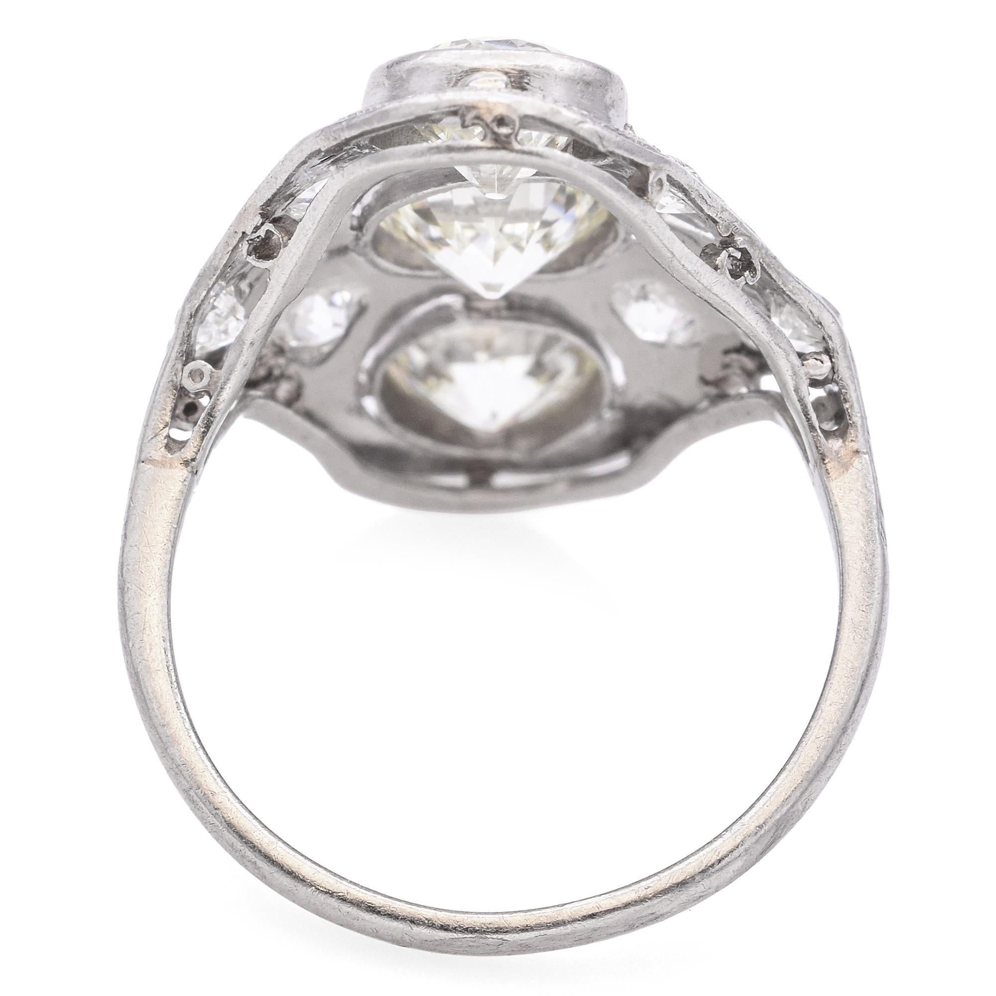 Anello da cena Art Deco in platino con diamante In condizioni ottime in vendita a New York, NY