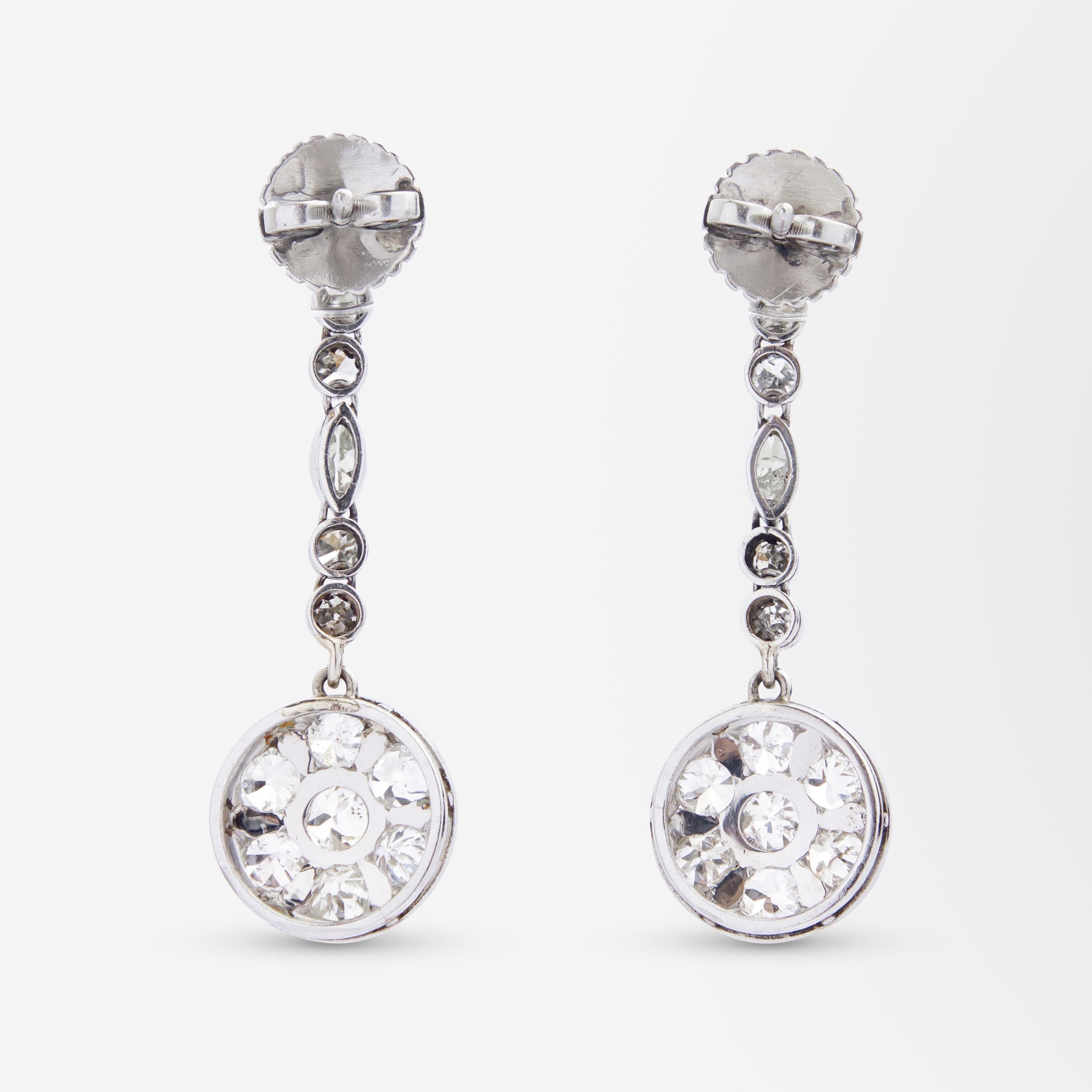 Art Deco Platin- und Diamant-Tropfen-Ohrringe (Alteuropäischer Schliff) im Angebot