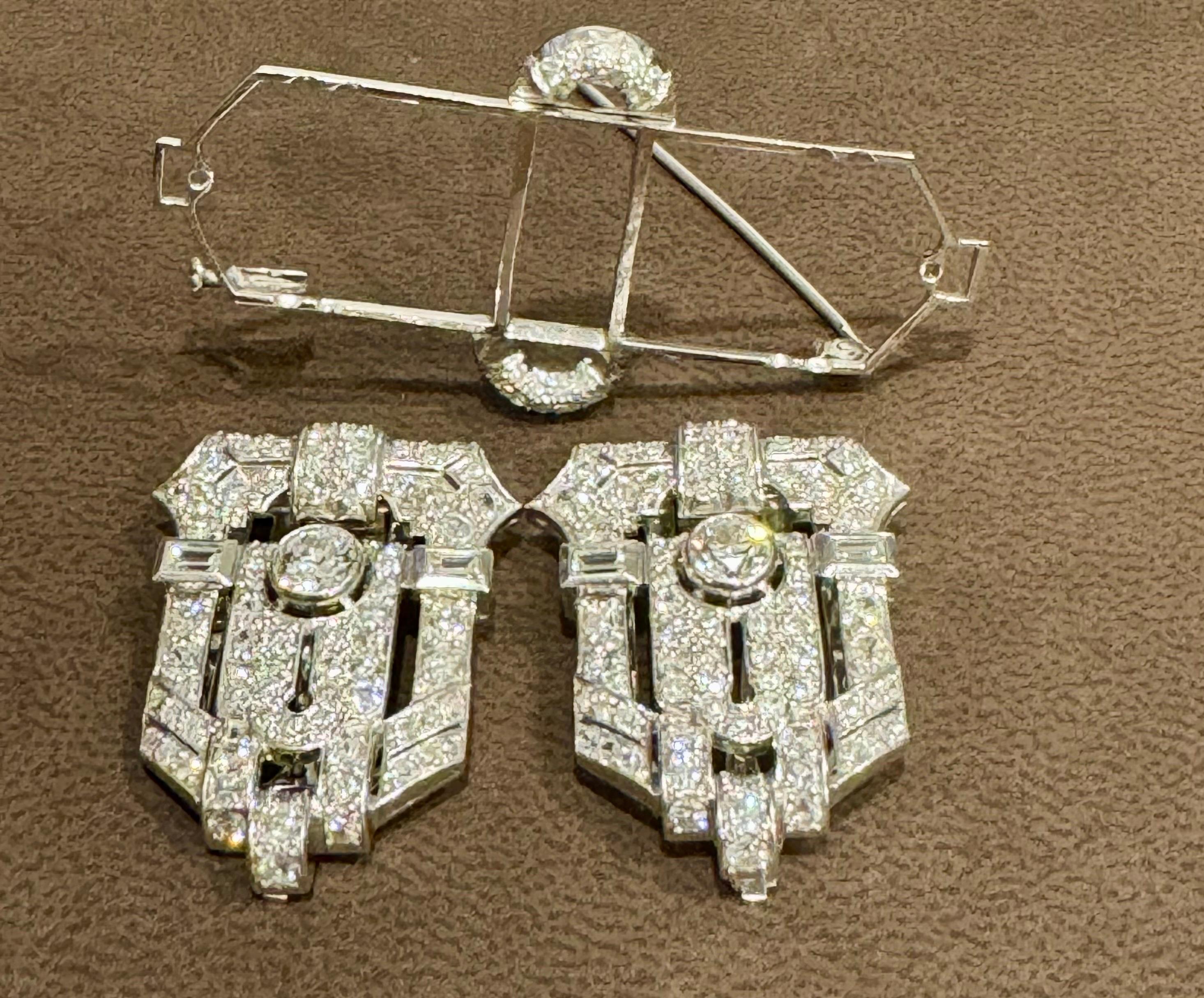 Women's or Men's Art Deco Platinum & Diamond Encrusted Pin/Fur Clips 12 CT /  VS Quality Estate For Sale