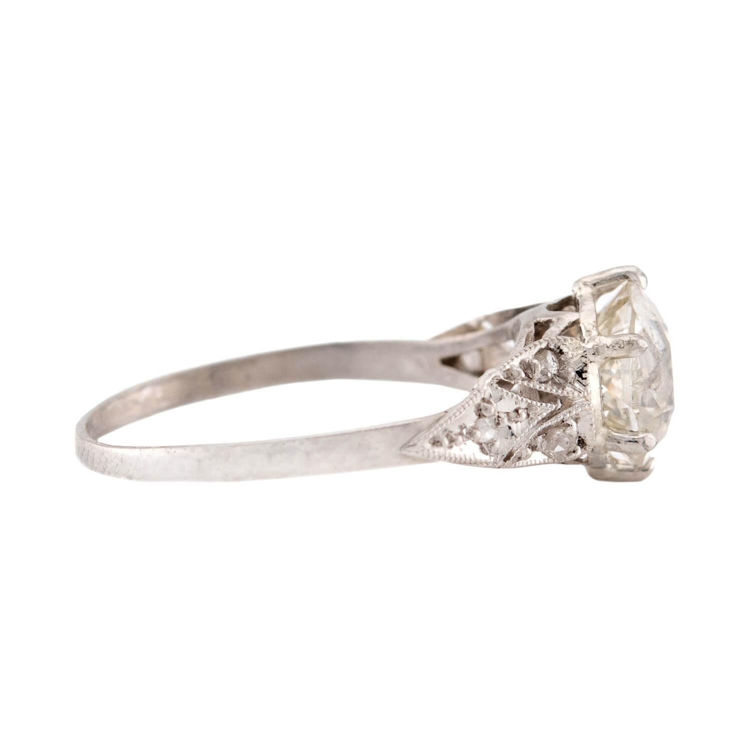 Art Déco Art Deco Platinum Diamond Engagement Ring 1.55ct in vendita