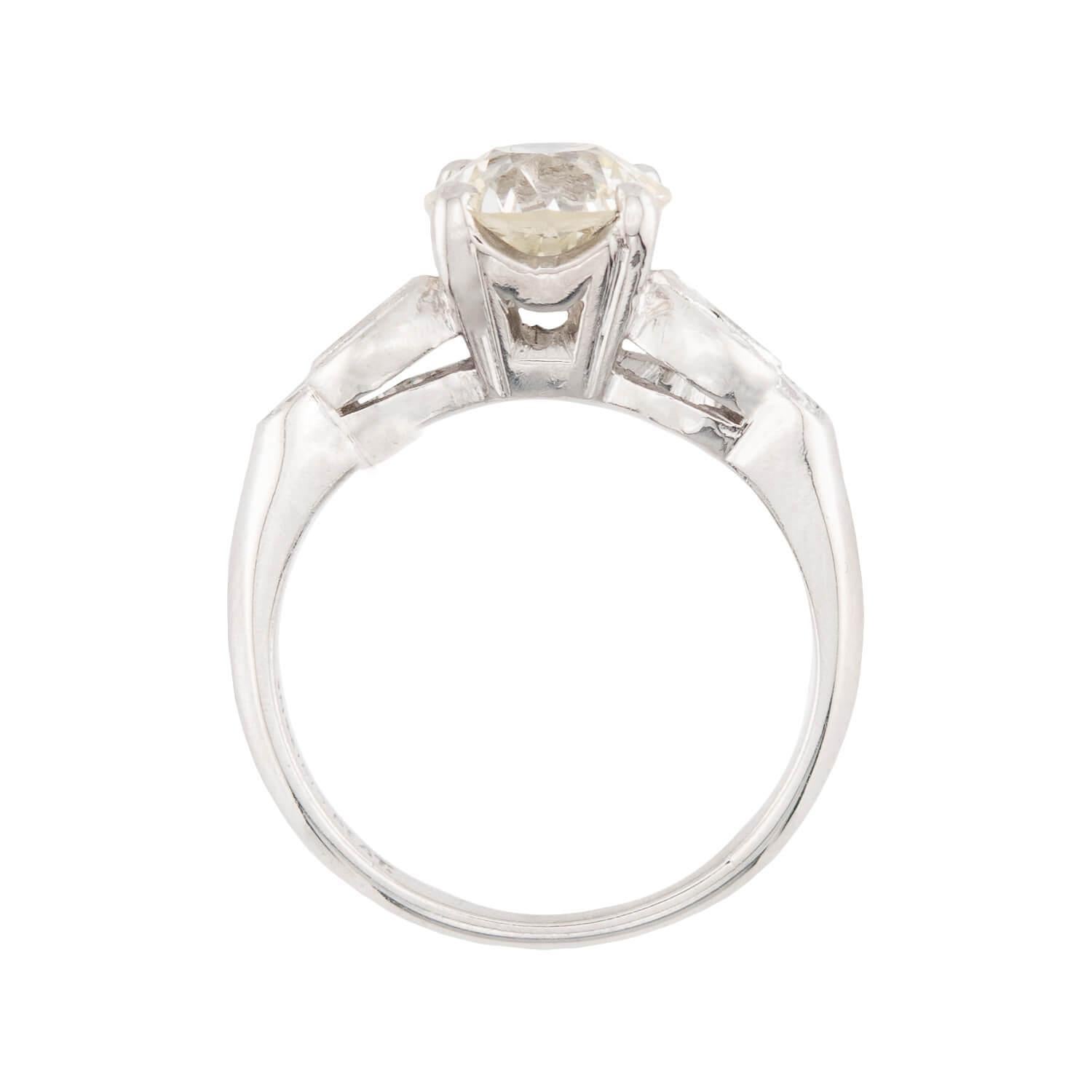 Art Deco Platinum Diamond Engagement Ring 1.73ct In Good Condition For Sale In Narberth, PA