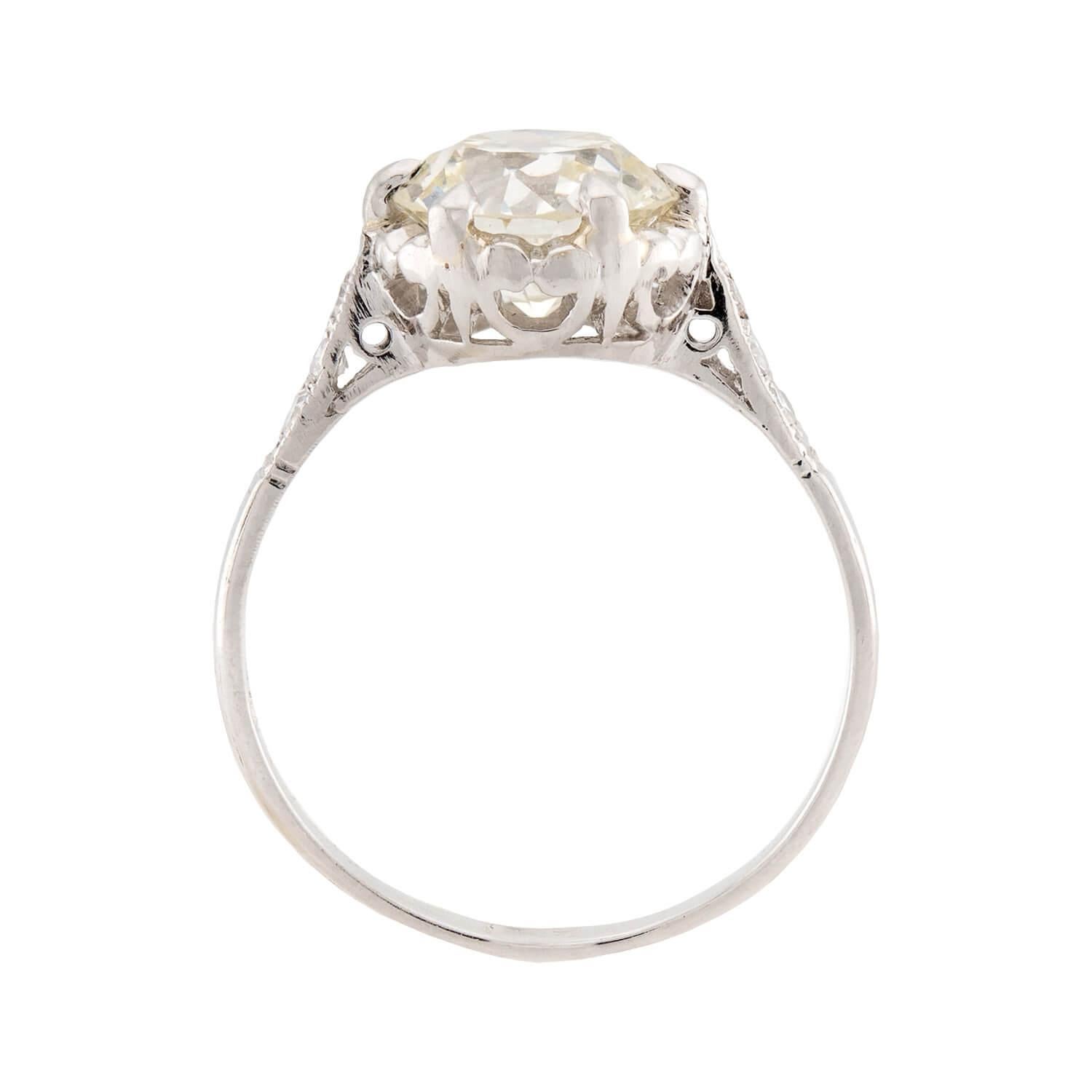 Art Deco Platinum Diamond Engagement Ring 2.02ct In Good Condition For Sale In Narberth, PA