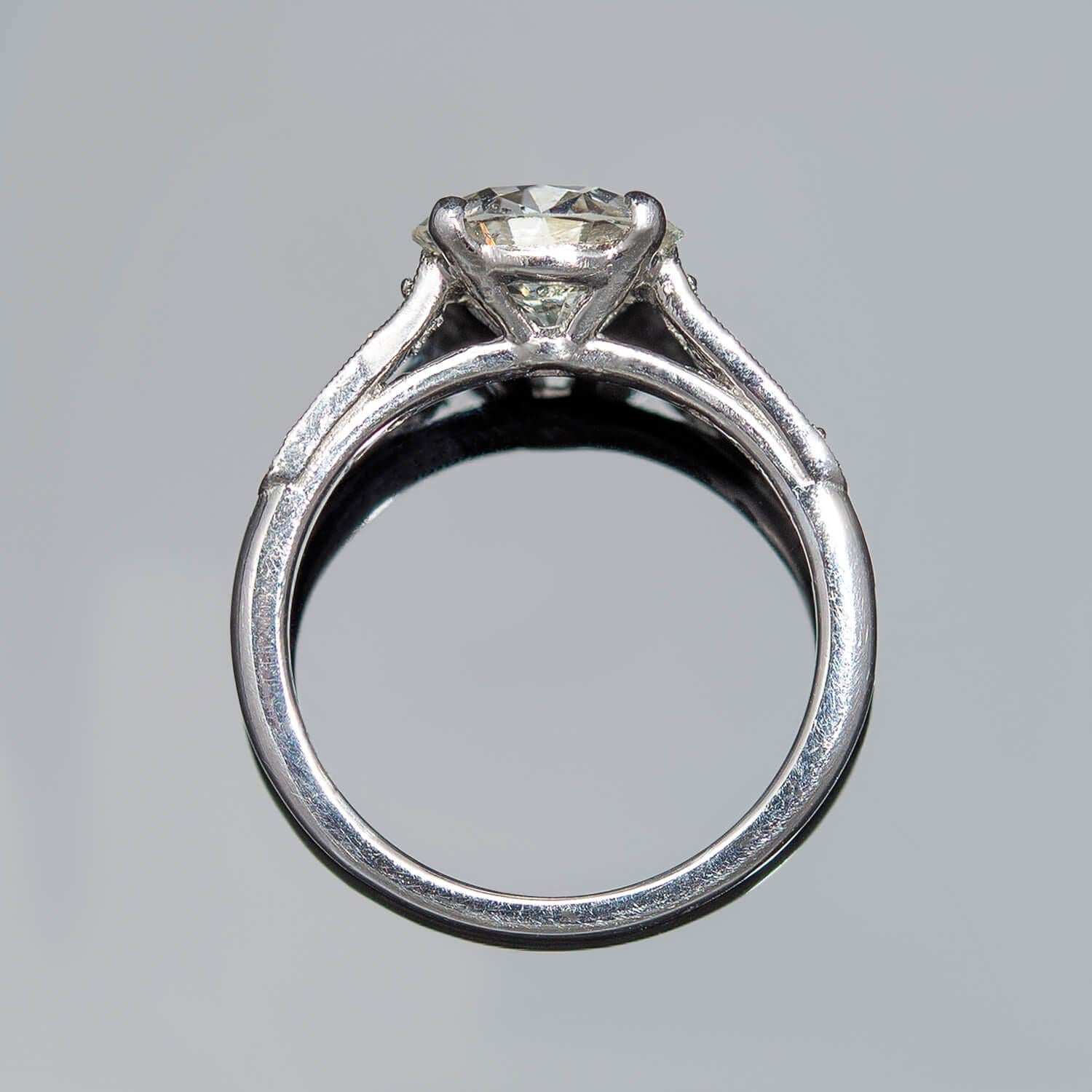 Art Deco Platinum Diamond Engagement Ring 2.03ctw In Good Condition For Sale In Narberth, PA