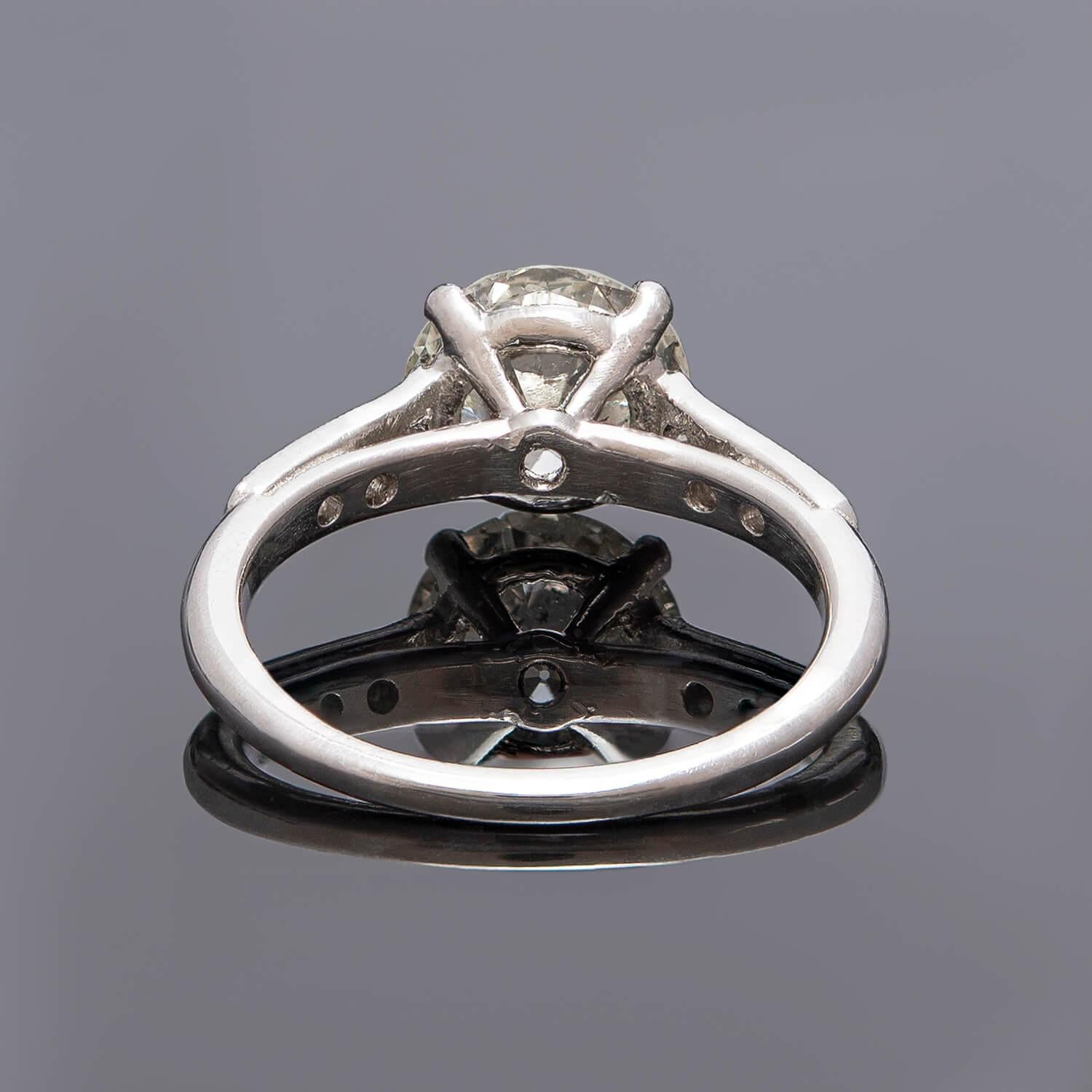Women's or Men's Art Deco Platinum Diamond Engagement Ring 2.03ctw For Sale