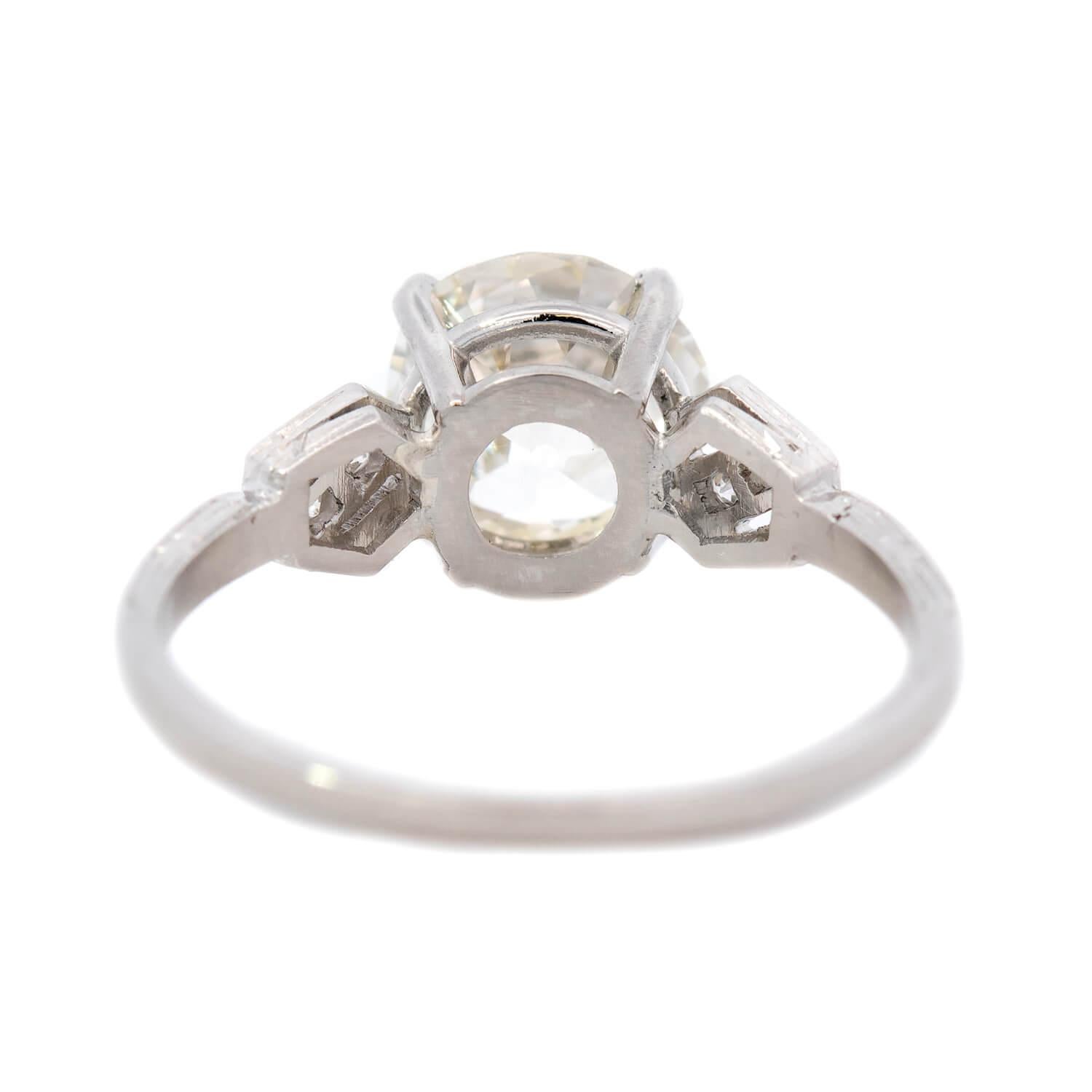 Anillo de compromiso de diamantes Art Déco en platino 2.65 ct en Bueno estado para la venta en Narberth, PA