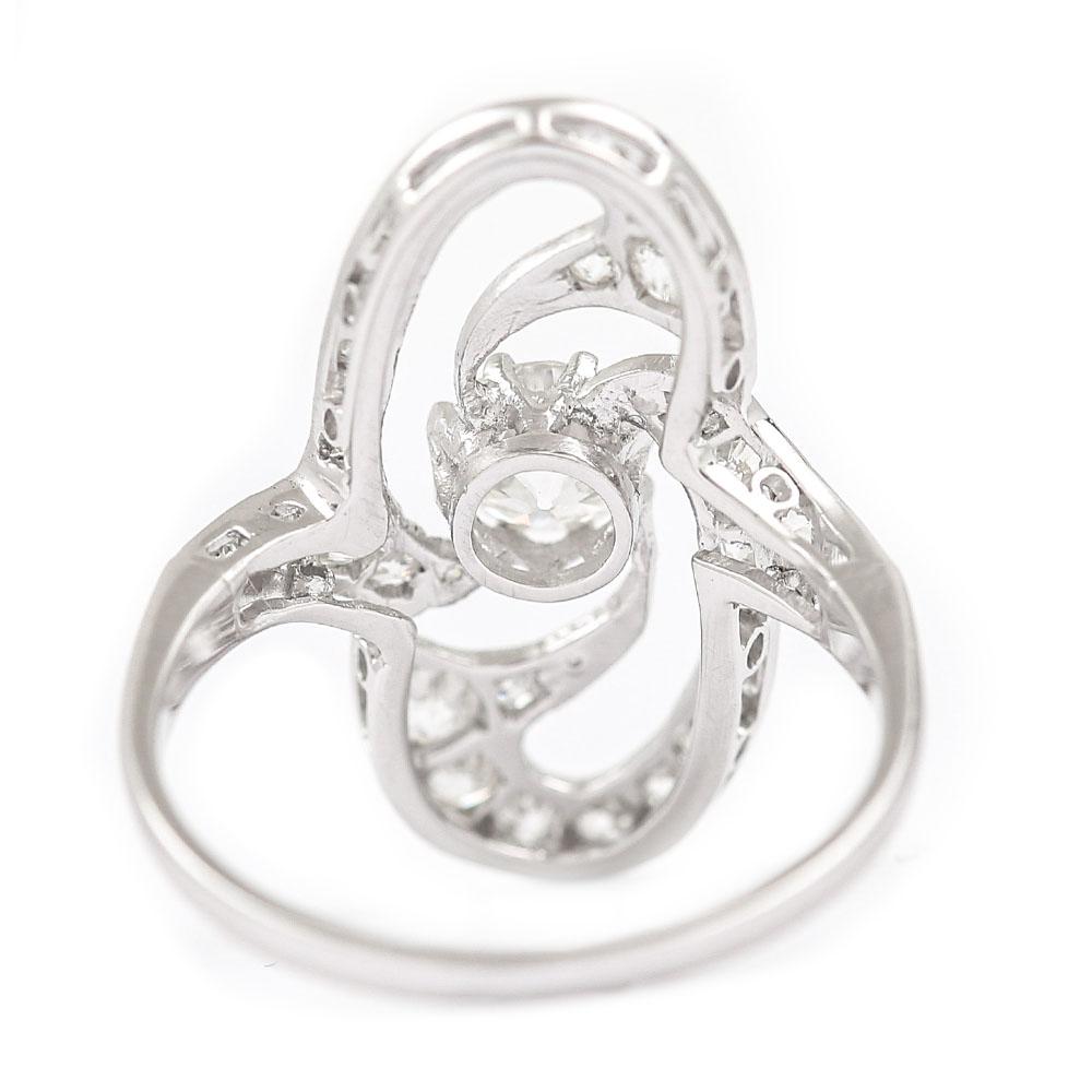 Art Deco Platinum Diamond Engagement Ring circa 1925 5