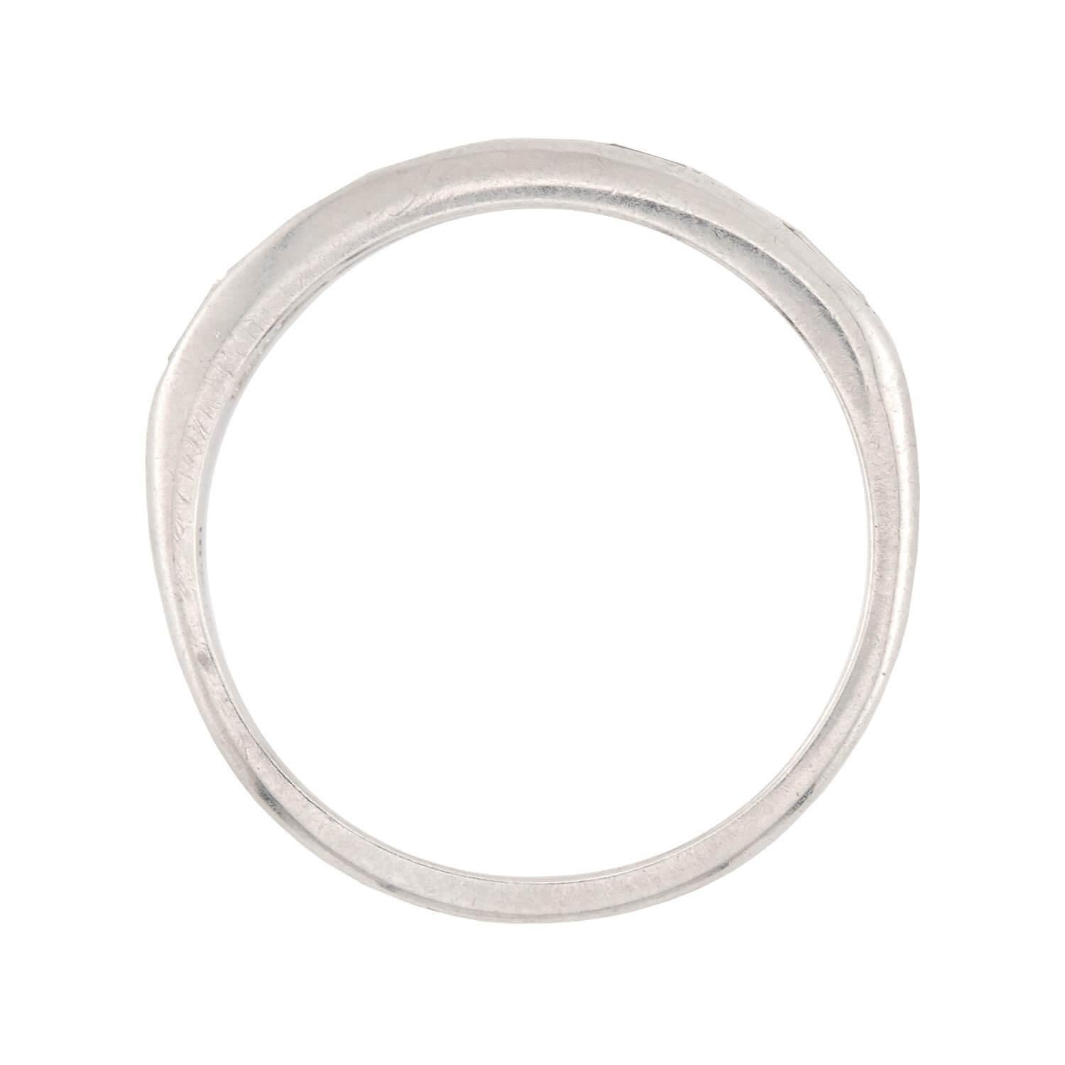 Anillo Art Decó de Platino y Diamantes en Bueno estado para la venta en Narberth, PA