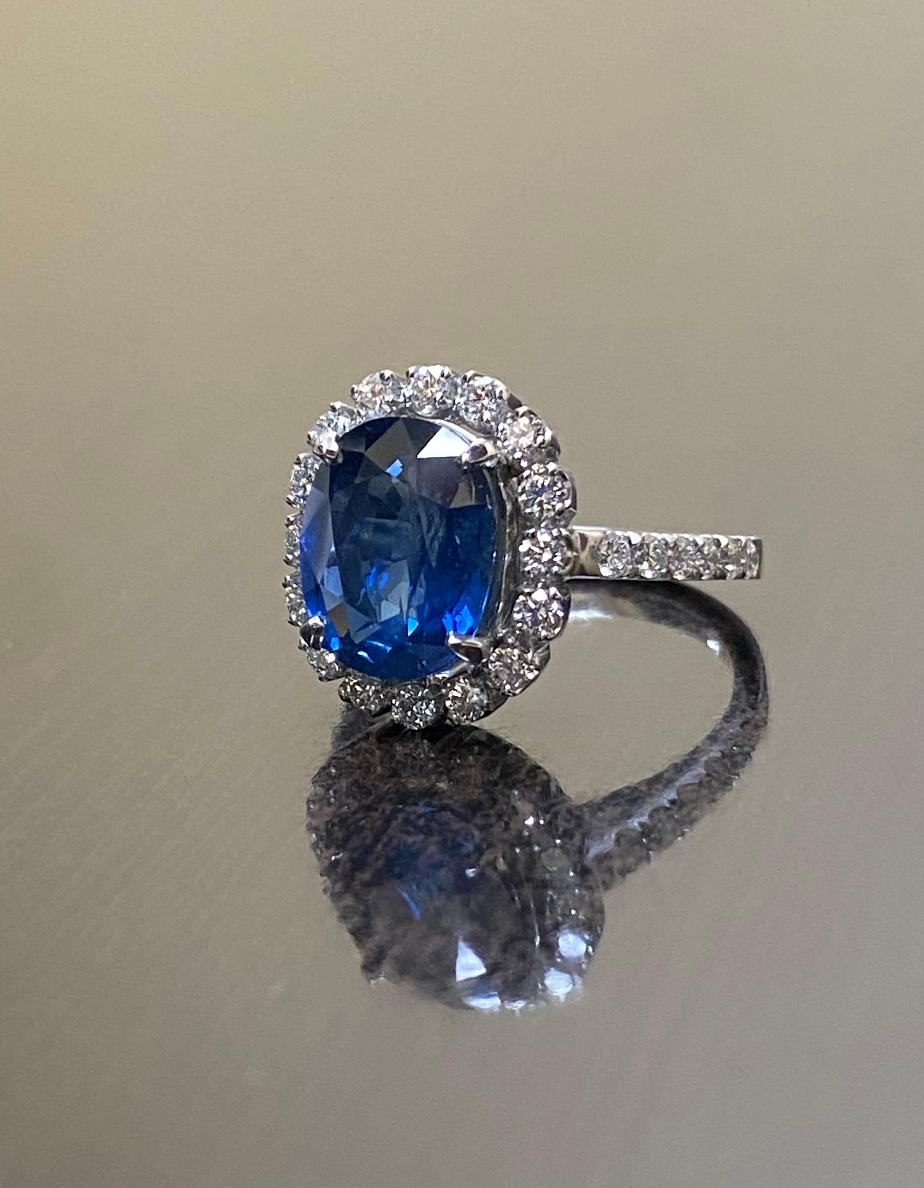 Women's or Men's Art Deco Platinum Diamond GIA Certified 5.33 Carat Oval Blue Sapphire Engagement