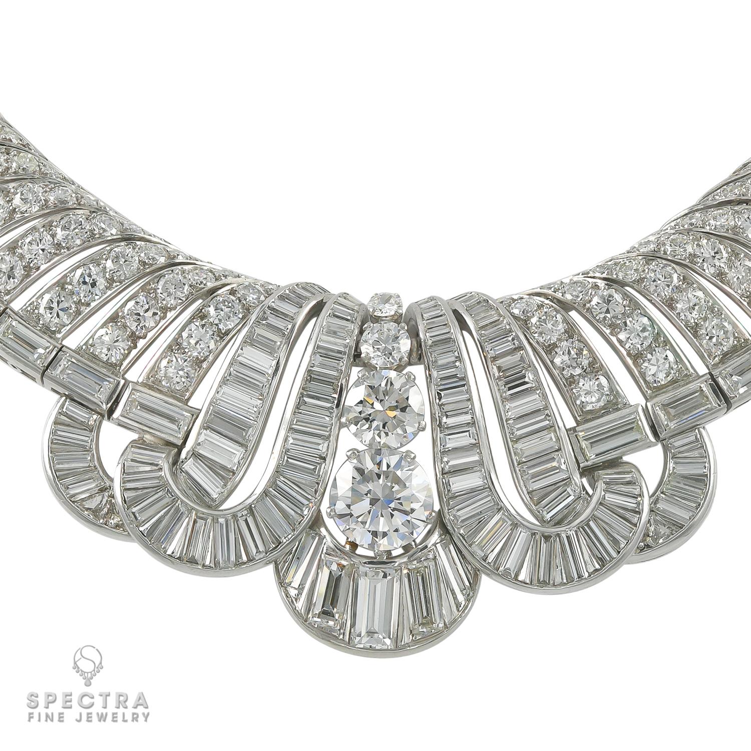 Art Deco Platinum Diamond Necklace In Good Condition For Sale In New York, NY
