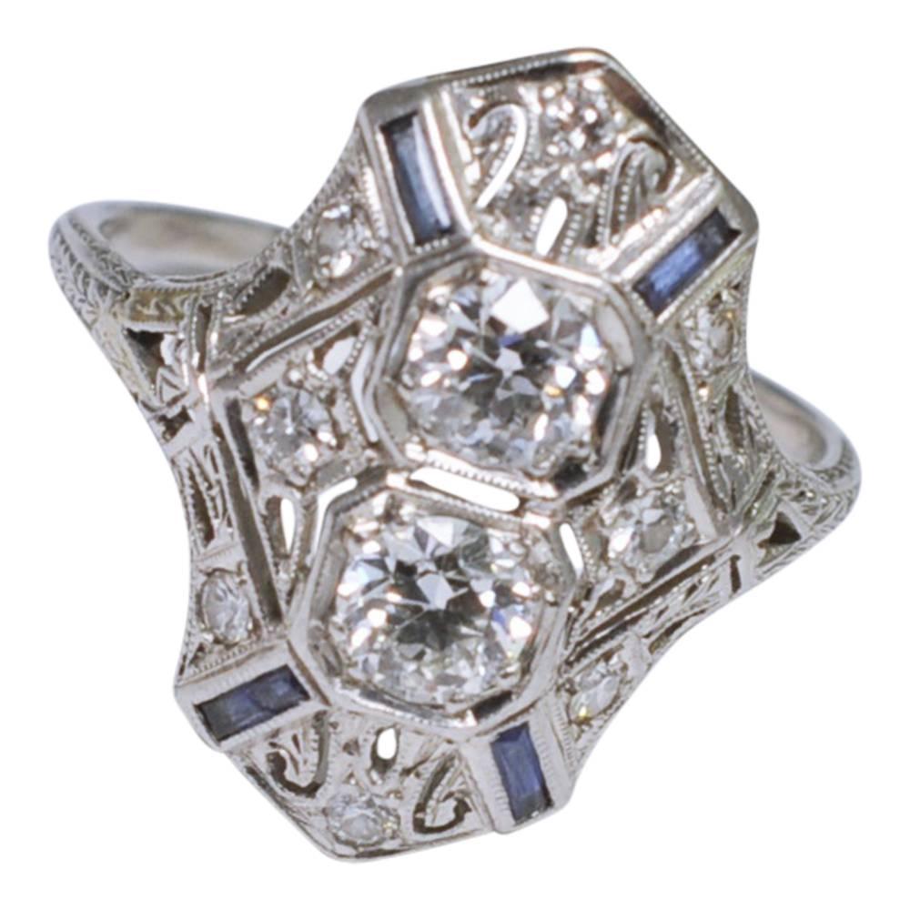 Round Cut Art Deco Platinum Diamond Ring